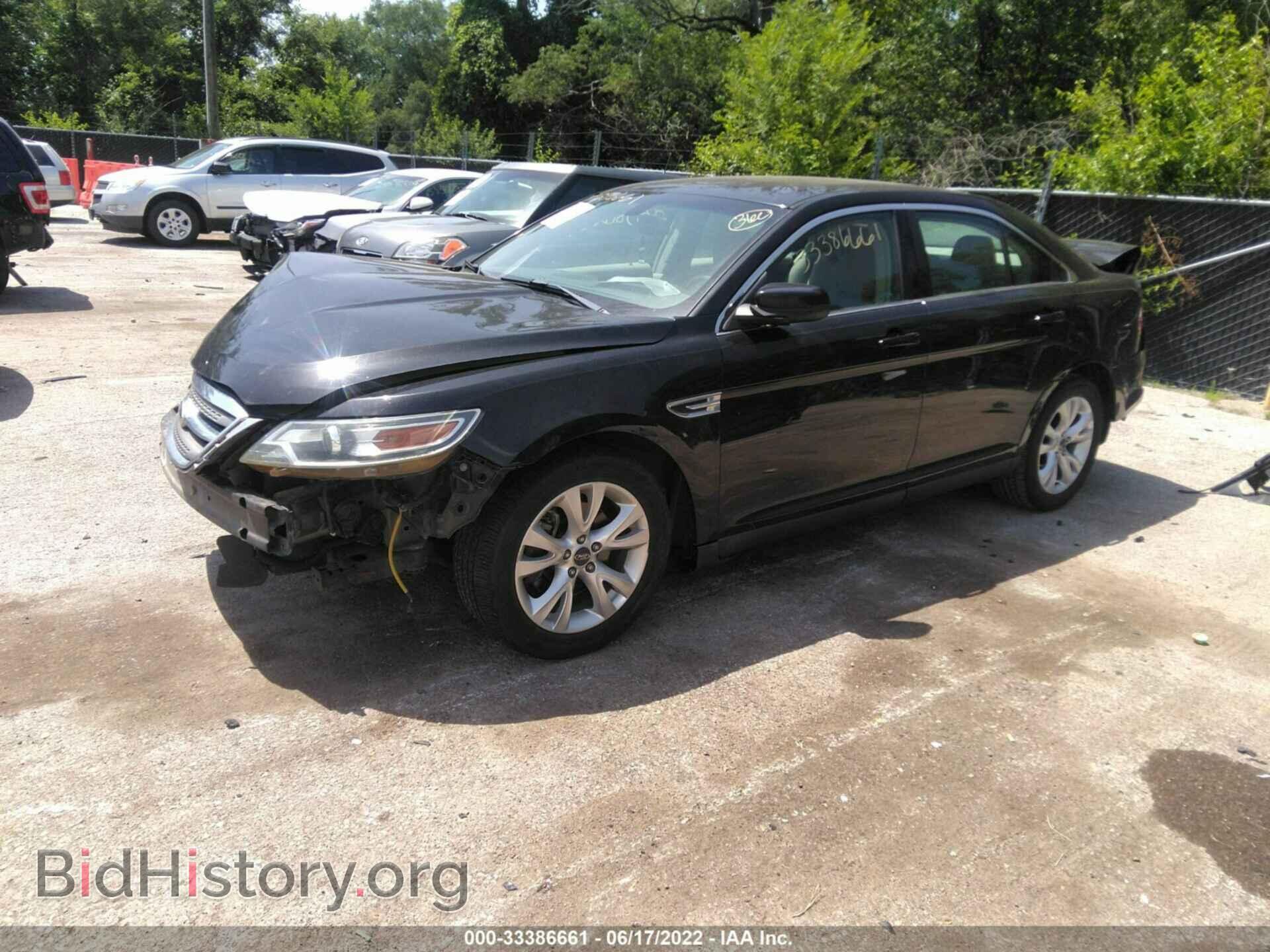 2011 FORD TAURUS - VIN: 1FAHP2EW0BG147703 - Фото 2