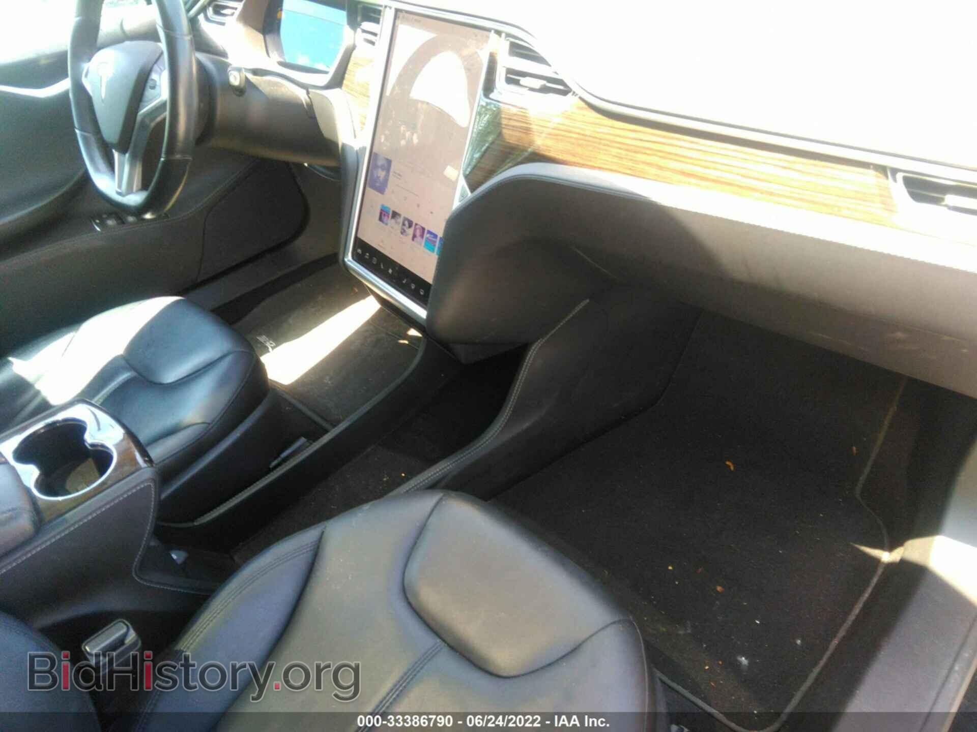 2014 TESLA MODEL S - VIN: 5YJSA1H17EFP55986 - Фото 5
