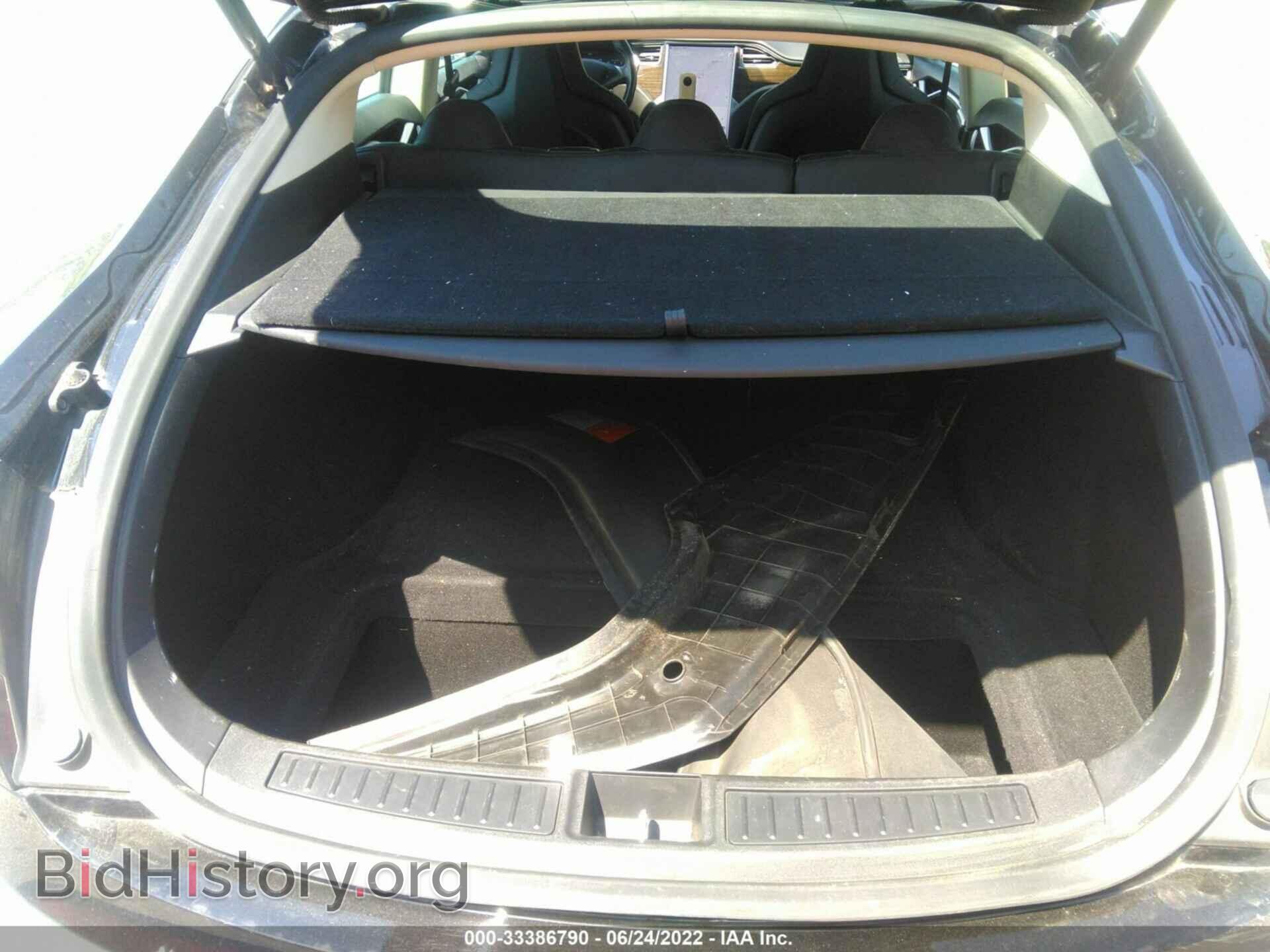 2014 TESLA MODEL S - VIN: 5YJSA1H17EFP55986 - Фото 10