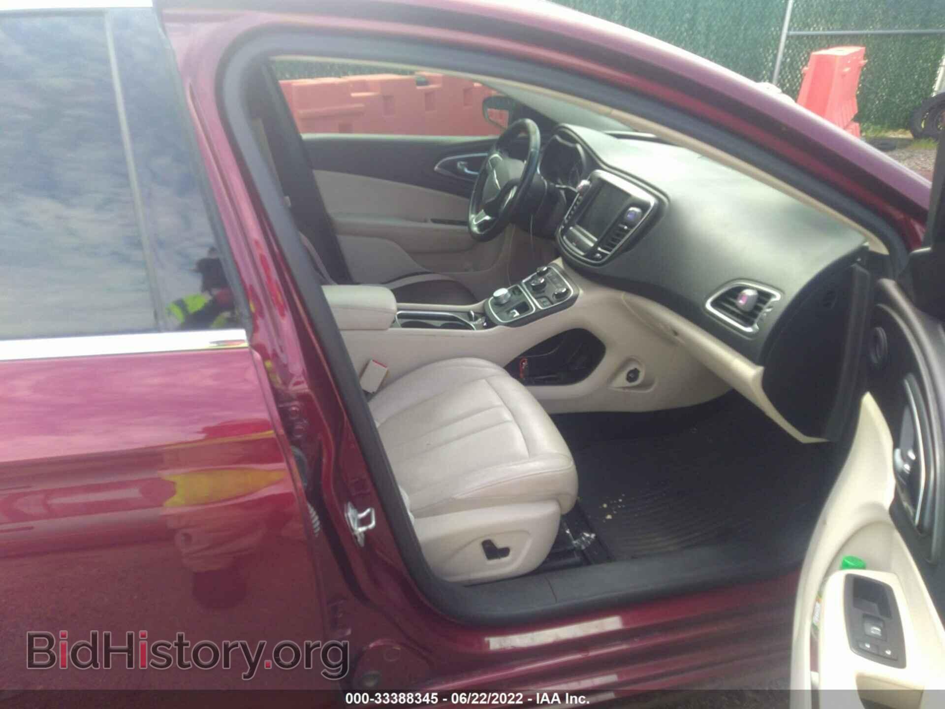 2016 CHRYSLER 200 - VIN: 1C3CCCAB5GN184892 - Фото 5