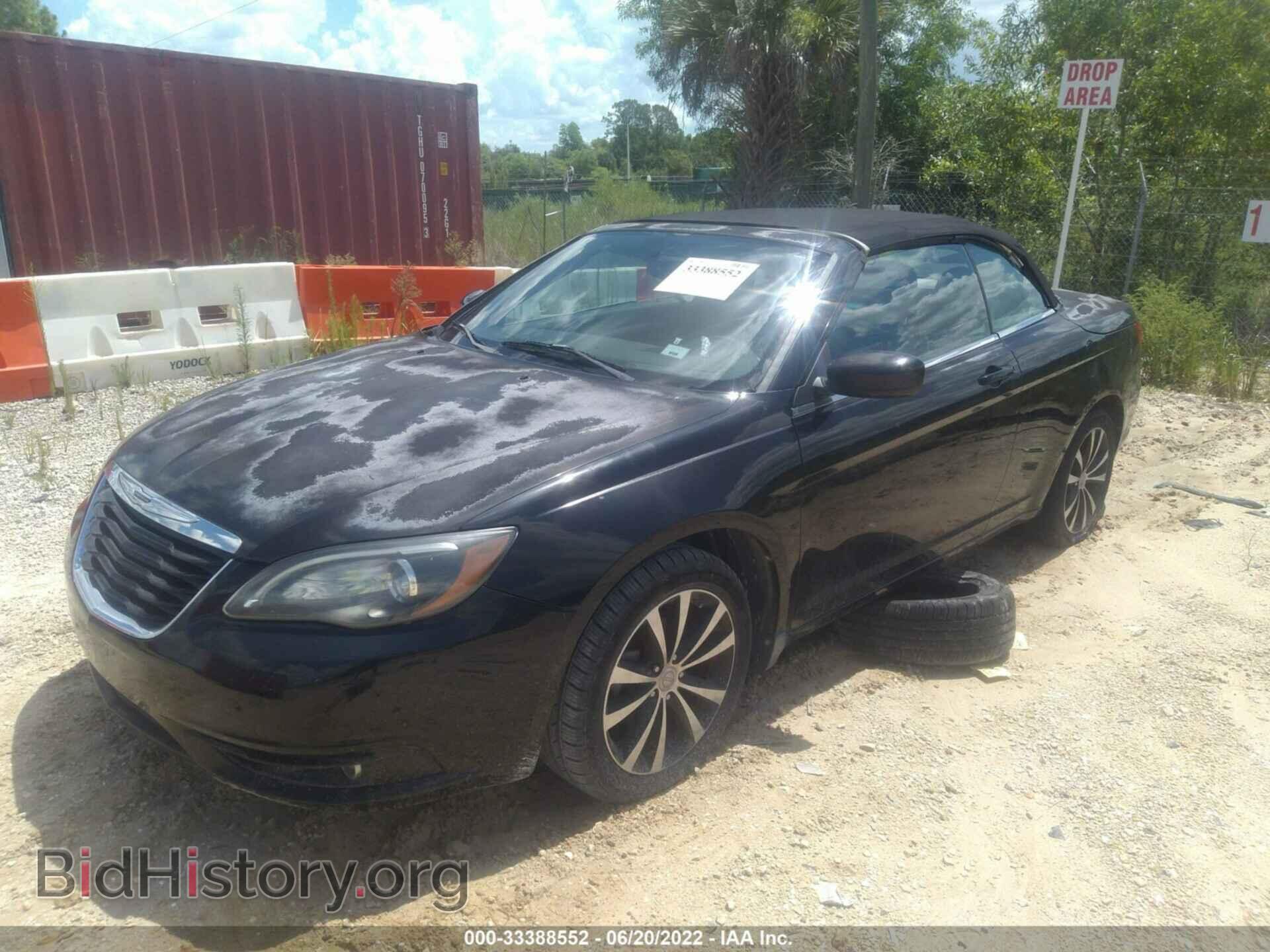 2011 CHRYSLER 200 - VIN: 1C3BC8EG7BN567367 - Photo 2