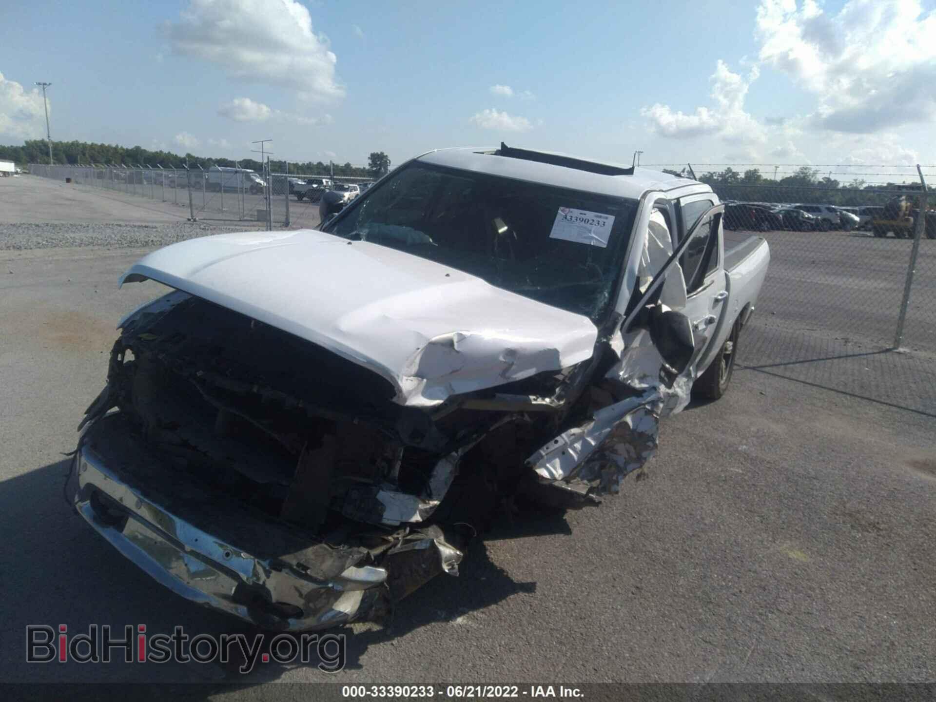 2015 RAM 1500 - VIN: 1C6RR7LT6FS662214 - Фото 2