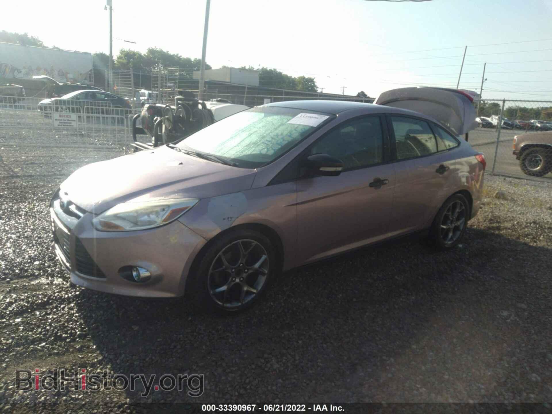 2013 FORD FOCUS - VIN: 1FADP3F22DL308756 - Фото 2