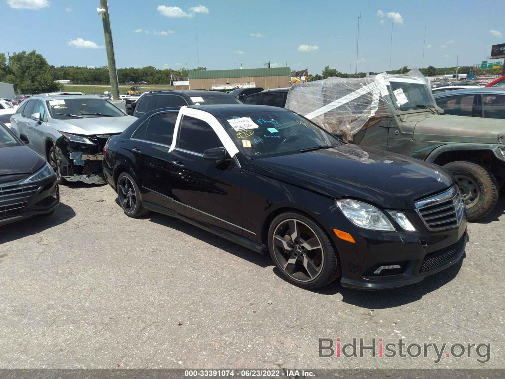 Photo WDDHF7CB3BA308578 - MERCEDES-BENZ E-CLASS 2011