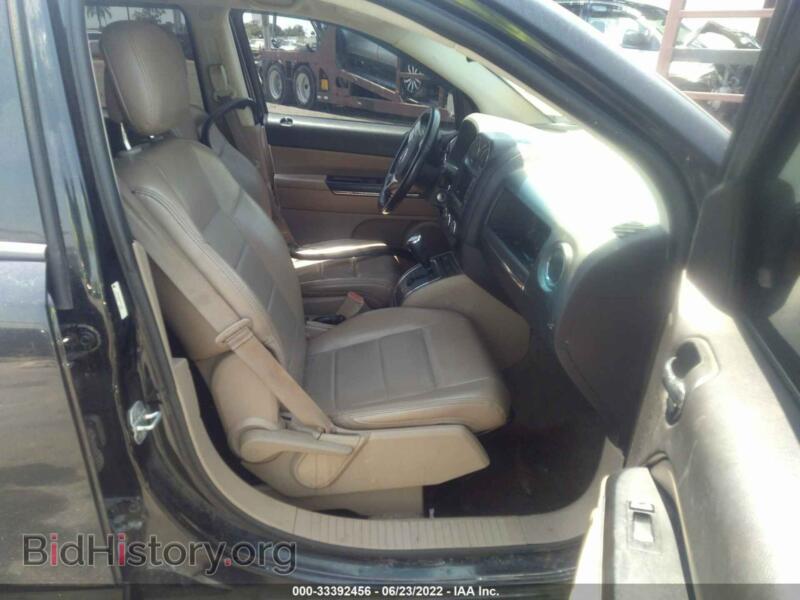 2011 Jeep COMPASS (VIN 1J4NT5FB5BD219853) — photo 5 of 10