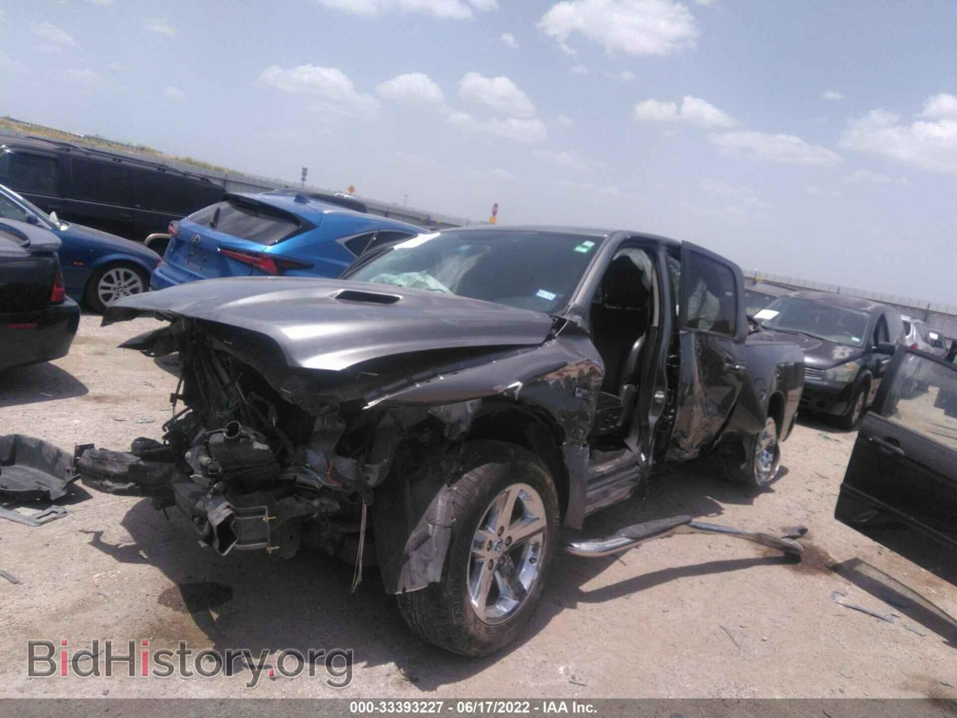 2011 RAM 1500 - VIN: 1D7RB1CT5BS579741 - Фото 2