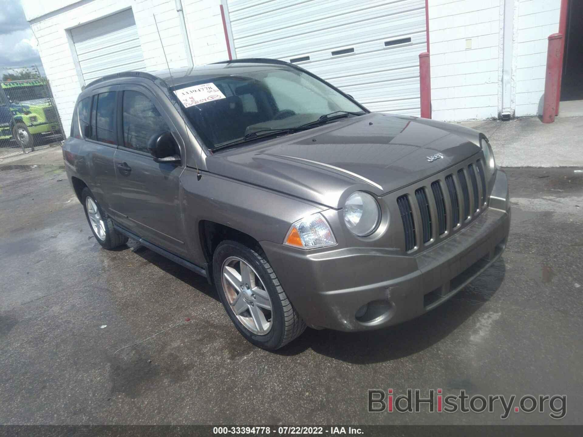 Фотография 1J8FT47078D521471 - JEEP COMPASS 2008