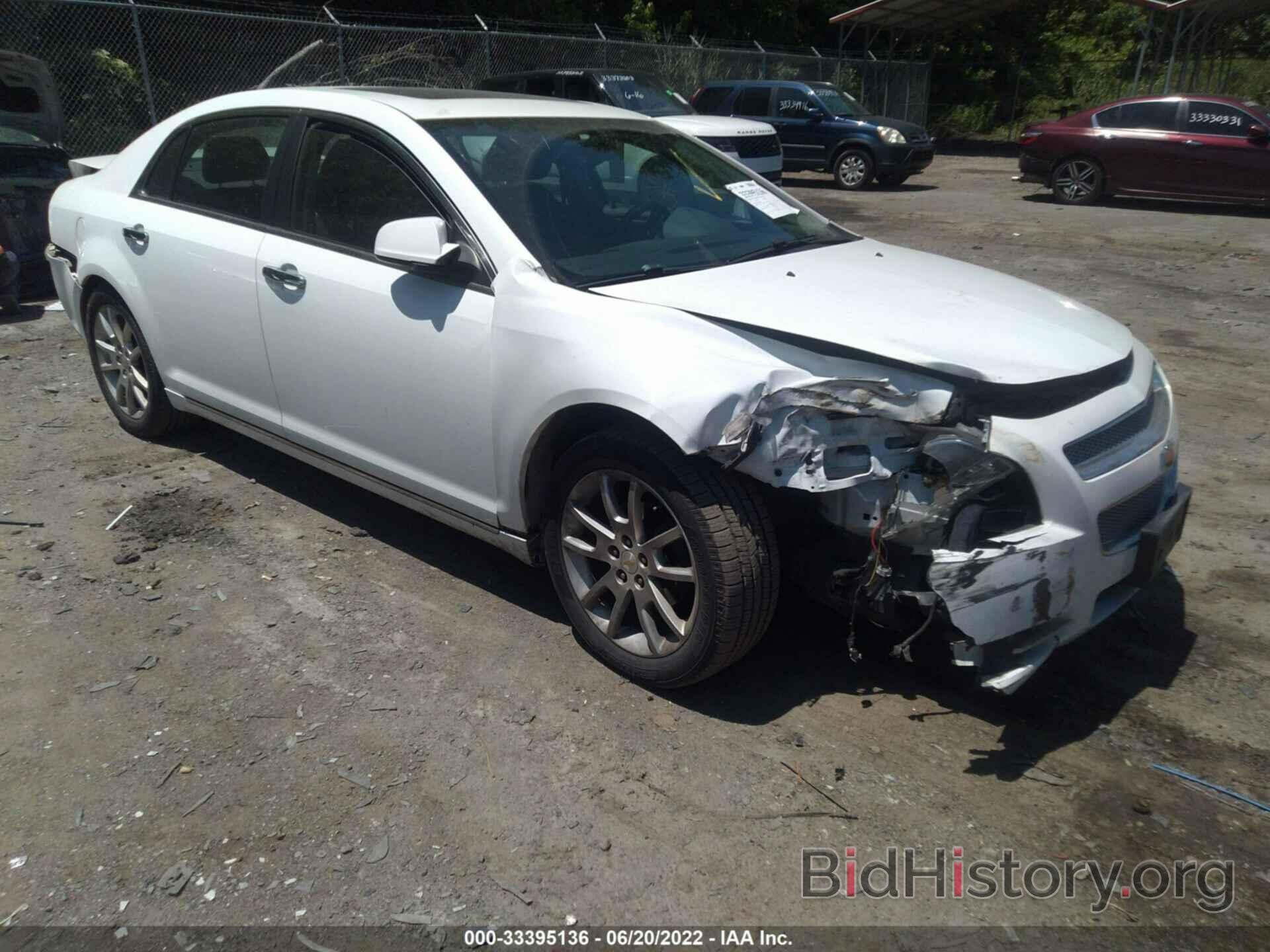 Photo 1G1ZE5E1XBF279618 - CHEVROLET MALIBU 2011