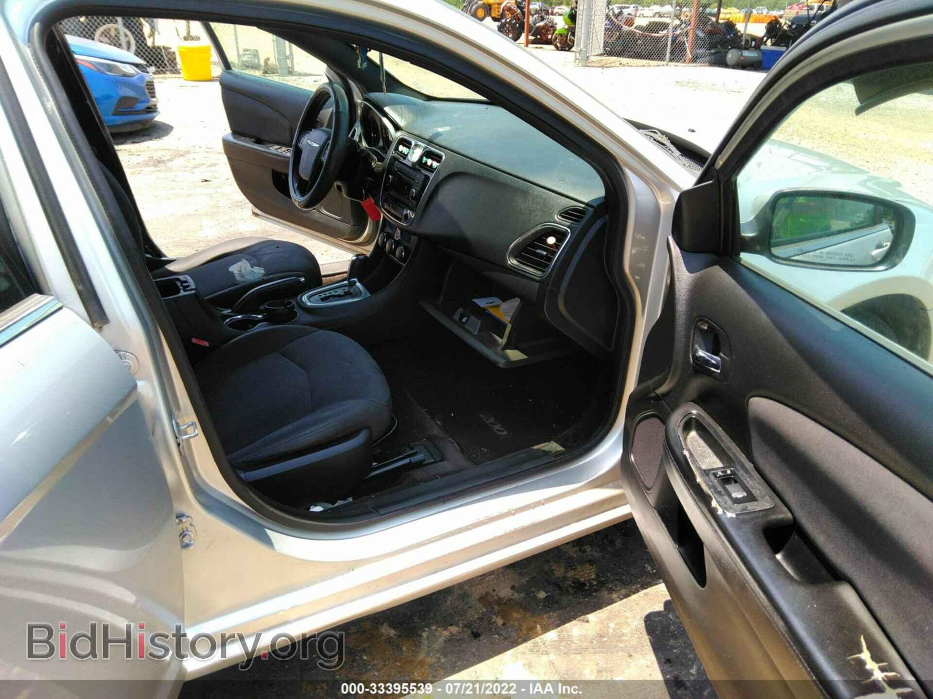2012 CHRYSLER 200 - VIN: 1C3CCBAB9CN319537 - Фото 5