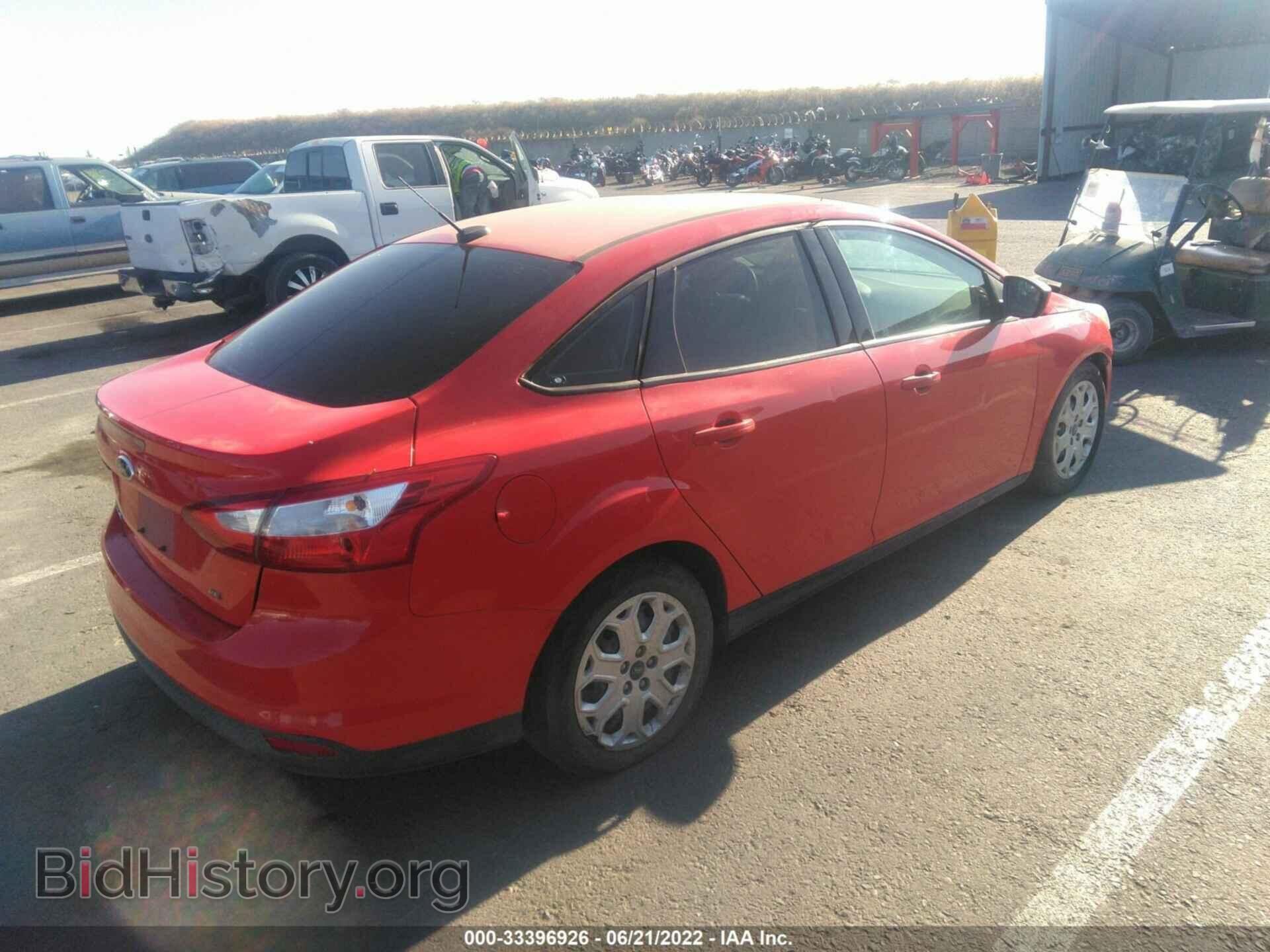 2012 FORD FOCUS - VIN: 1FAHP3F23CL337330 - Photo 4