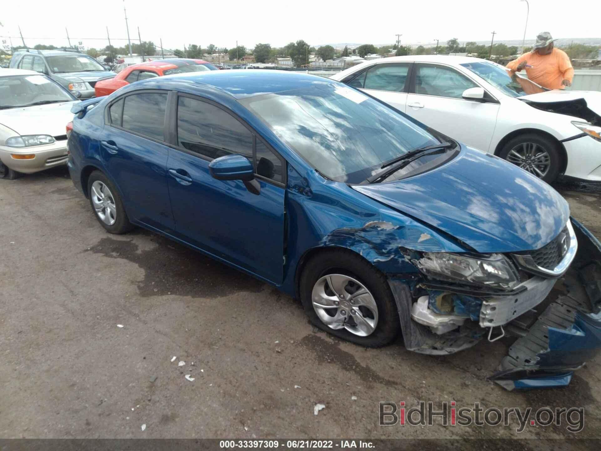 Photo 2HGFB2F54FH559902 - HONDA CIVIC SEDAN 2015