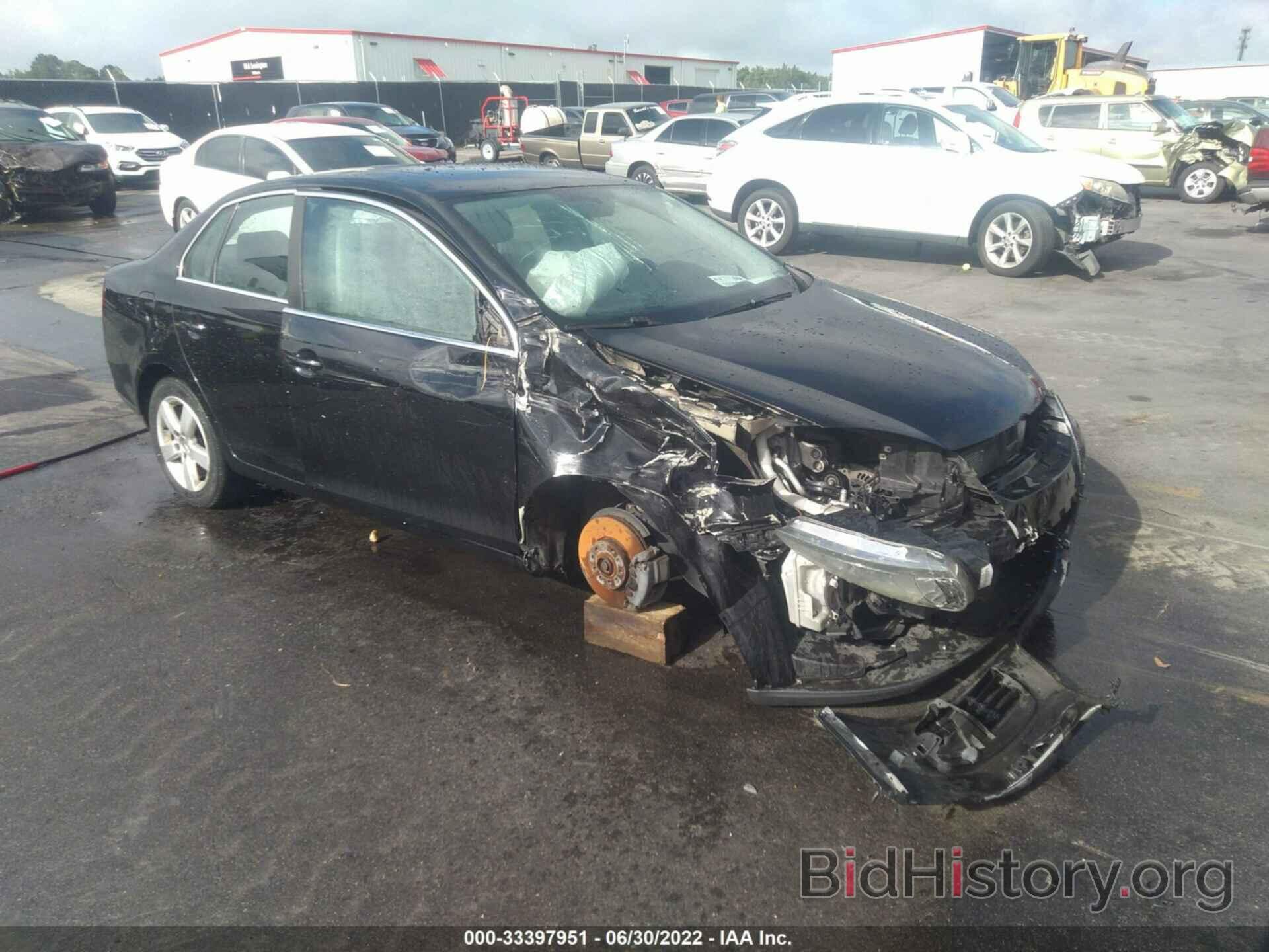 Photo 3VWRZ71K58M143876 - VOLKSWAGEN JETTA SEDAN 2008