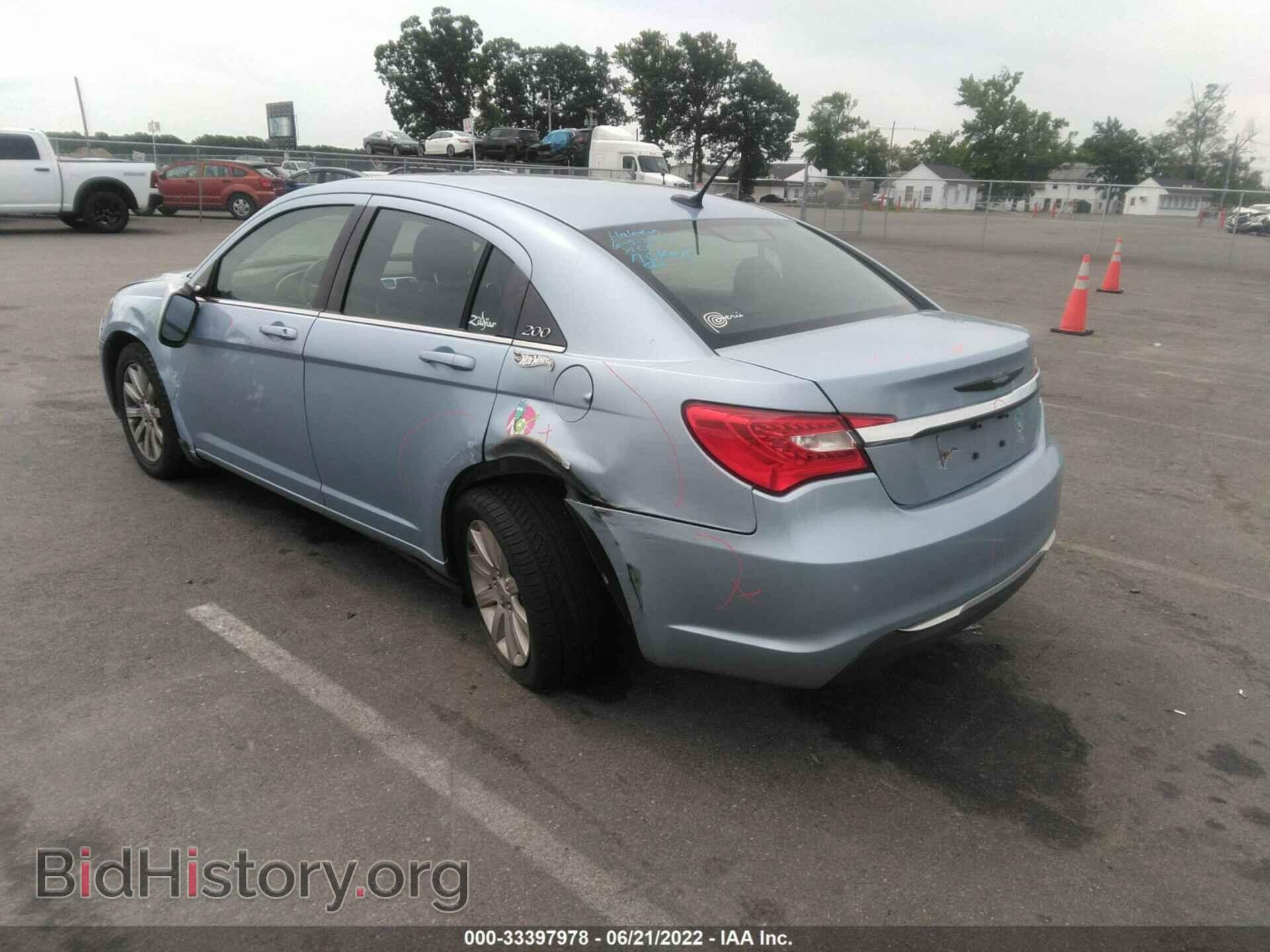 2013 CHRYSLER 200 - VIN: 1C3CCBBB0DN532716 - Фото 3