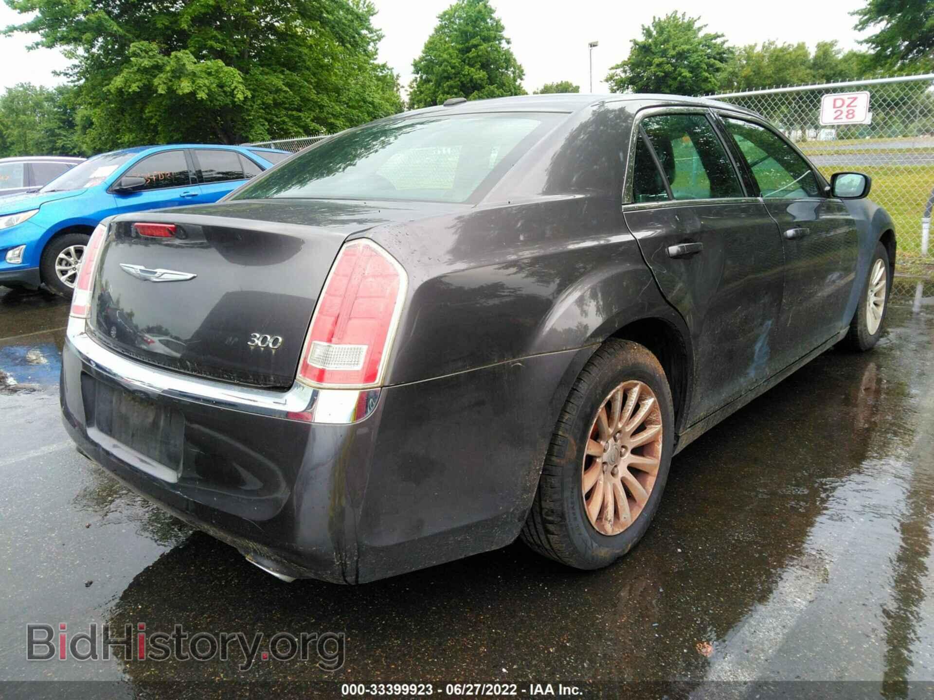 2014 CHRYSLER 300 - VIN: 2C3CCAAG2EH347052 - Фото 4