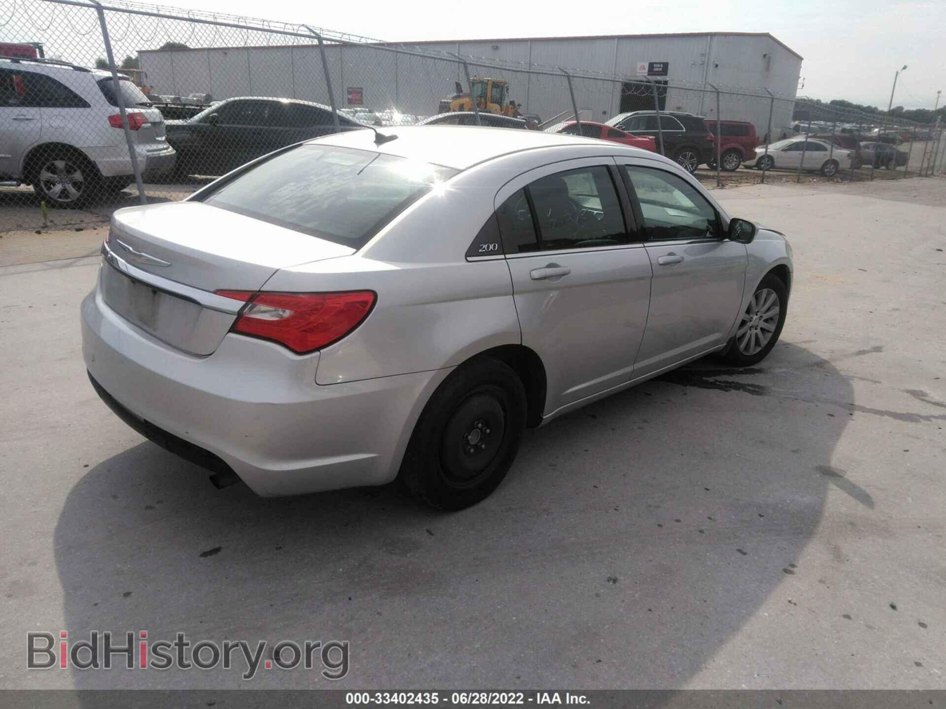 2011 CHRYSLER 200 - VIN: 1C3BC1FB3BN575248 - Фото 4