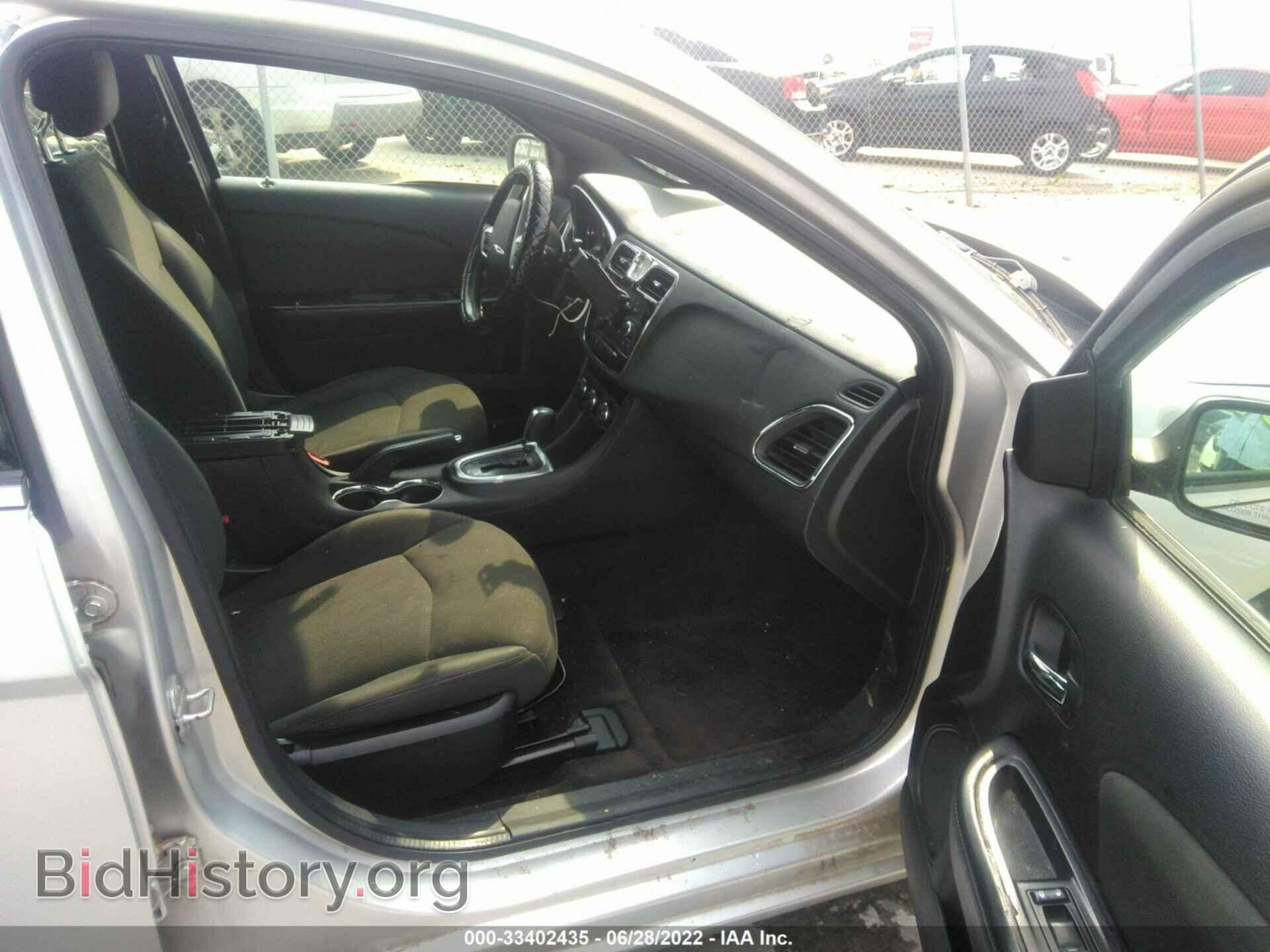 2011 CHRYSLER 200 - VIN: 1C3BC1FB3BN575248 - Фото 5