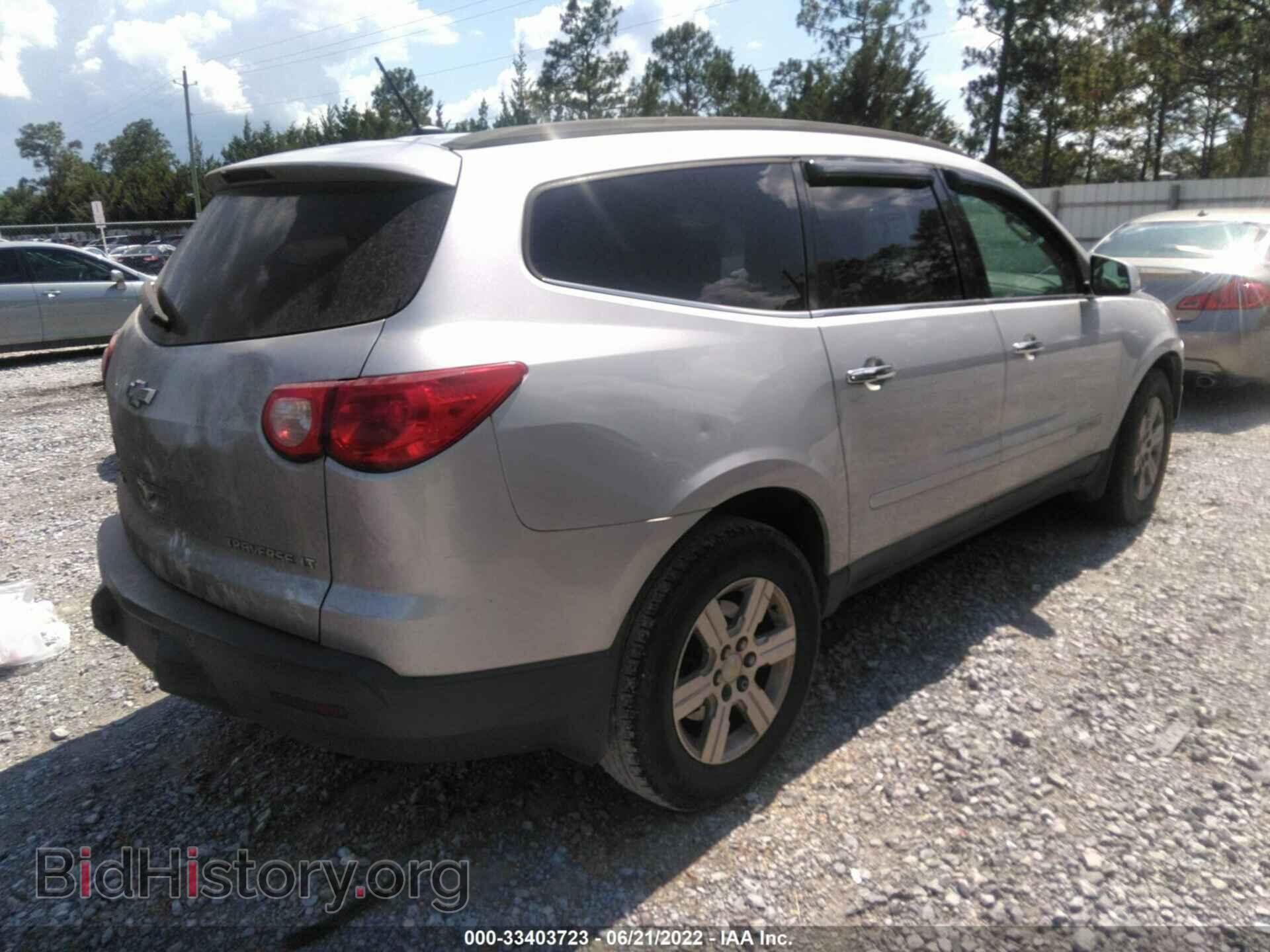 2009 CHEVROLET TRAVERSE - VIN: 1GNER23D29S140193 - Фото 4