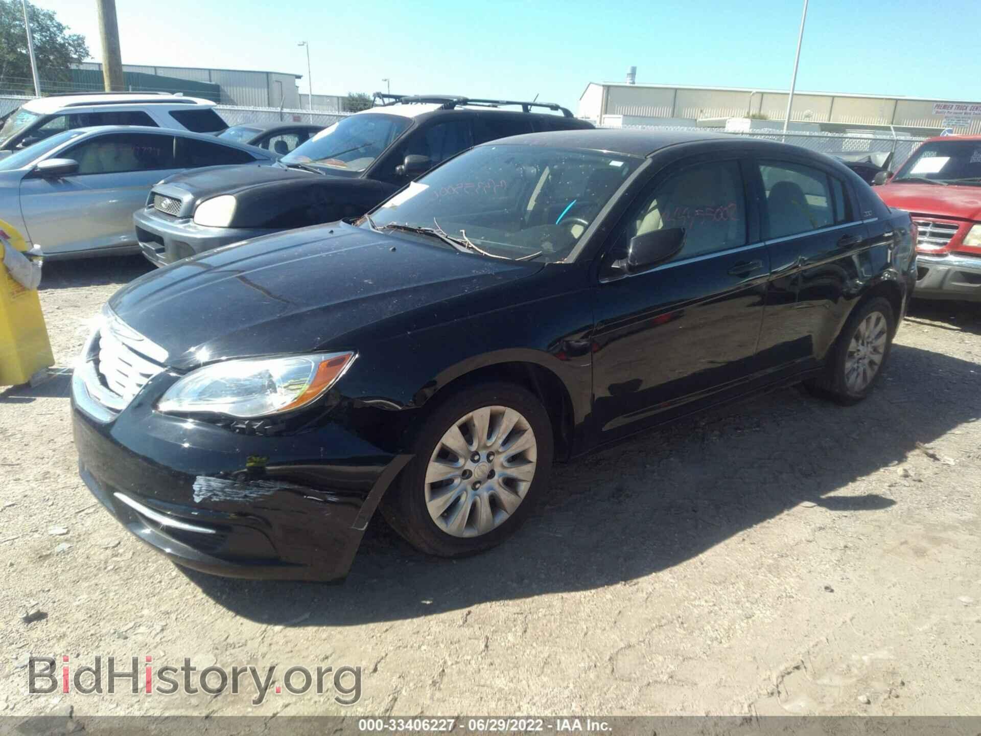 2014 CHRYSLER 200 - VIN: 1C3CCBAB2EN206046 - Фото 2