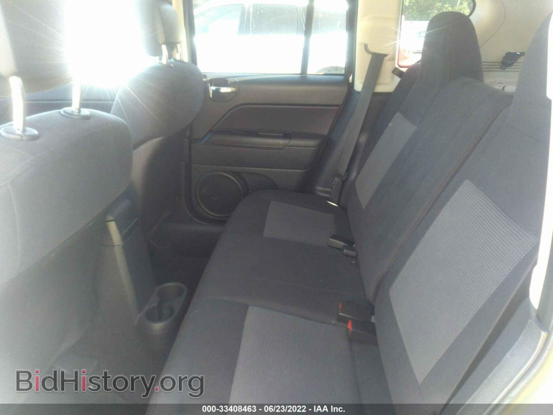 2011 JEEP COMPASS - VIN: 1J4NF4FB5BD272280 - Photo 8