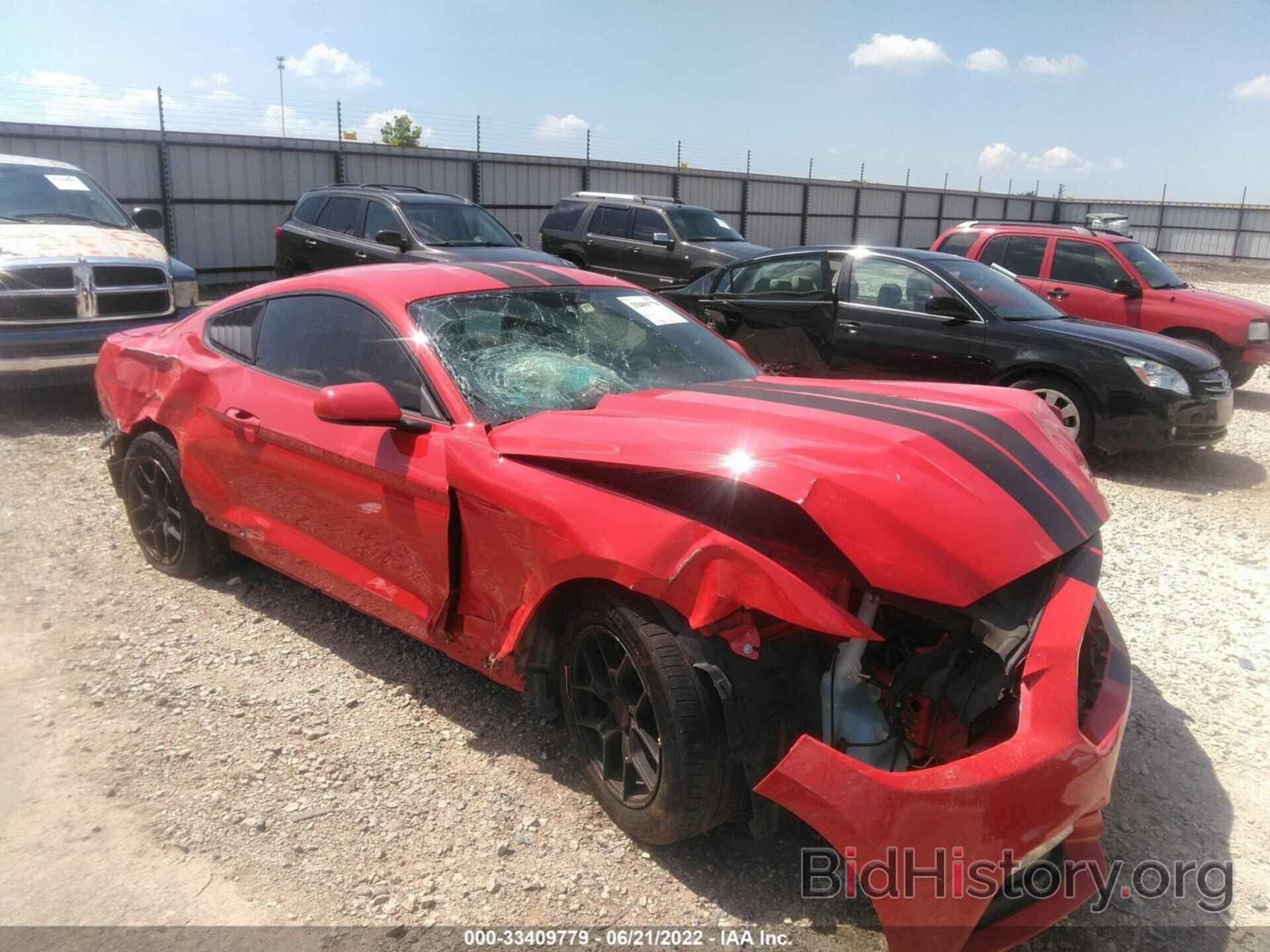 Photo 1FA6P8AM5F5386163 - FORD MUSTANG 2015