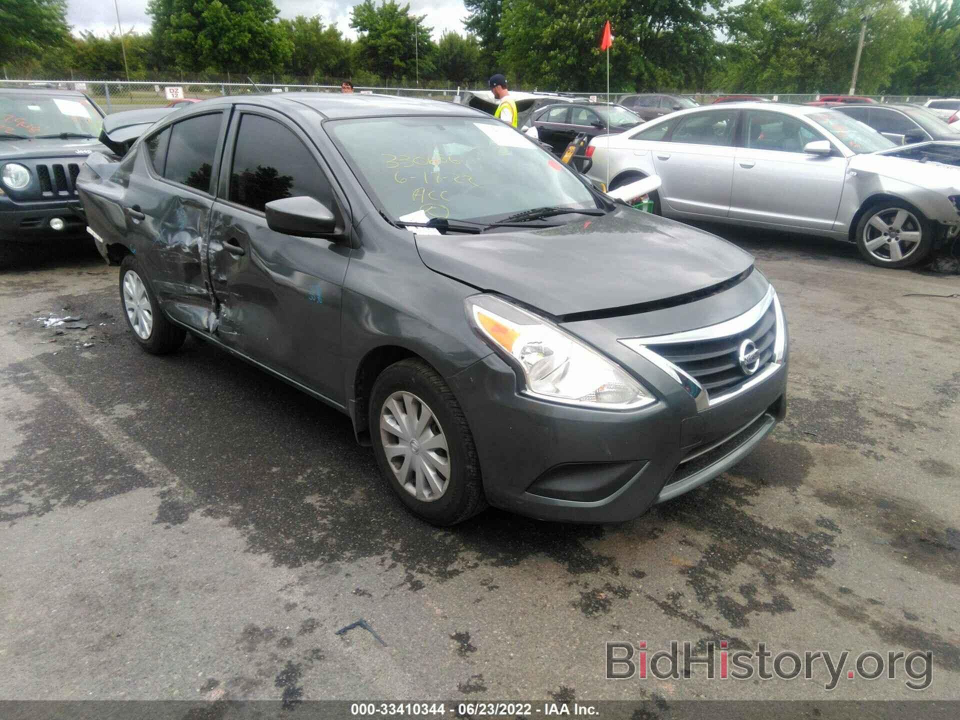 Photo 3N1CN7AP3HL892703 - NISSAN VERSA SEDAN 2017