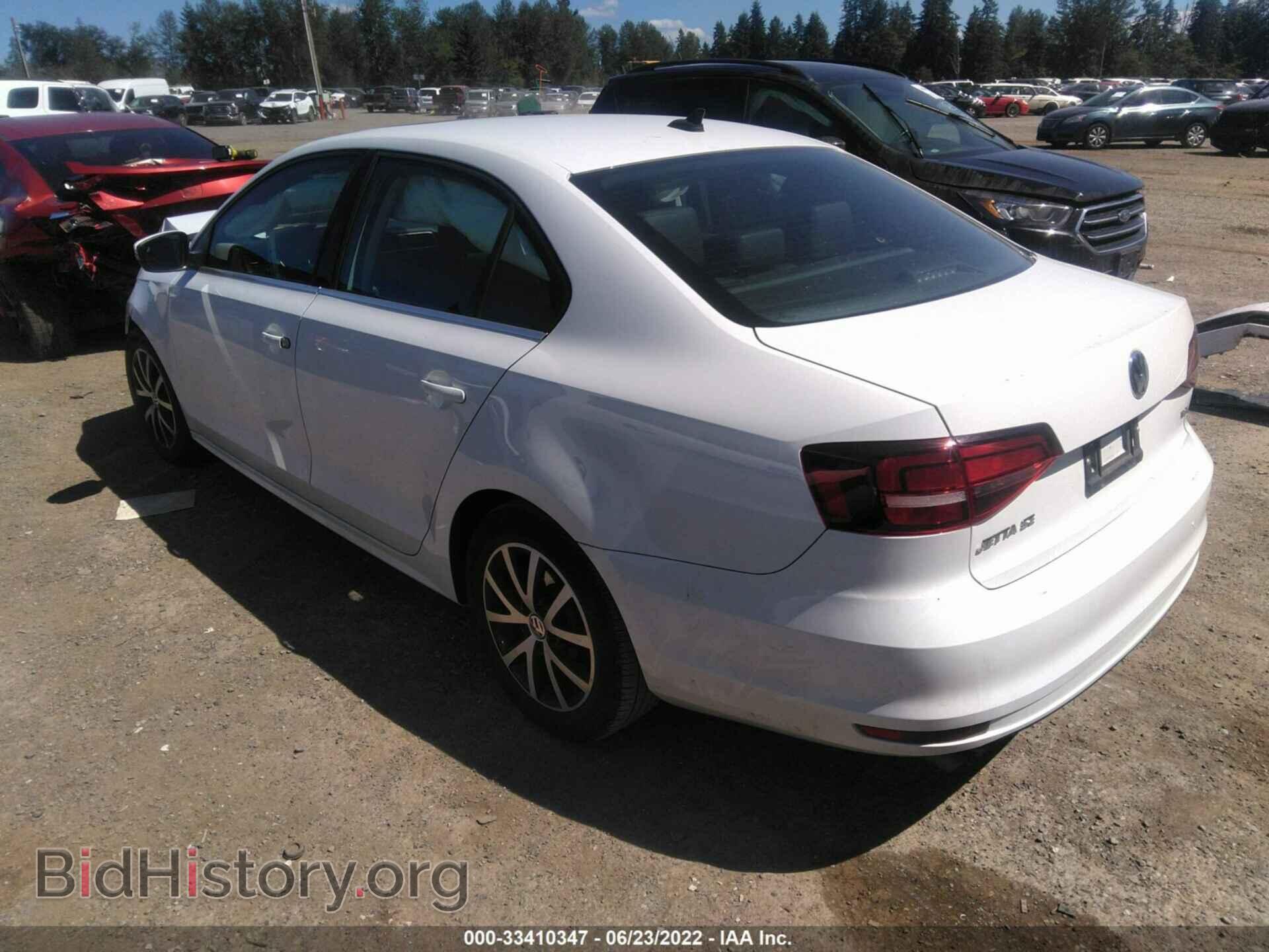 2017 VOLKSWAGEN JETTA - VIN: 3VWDB7AJ2HM387667 - Фото 3