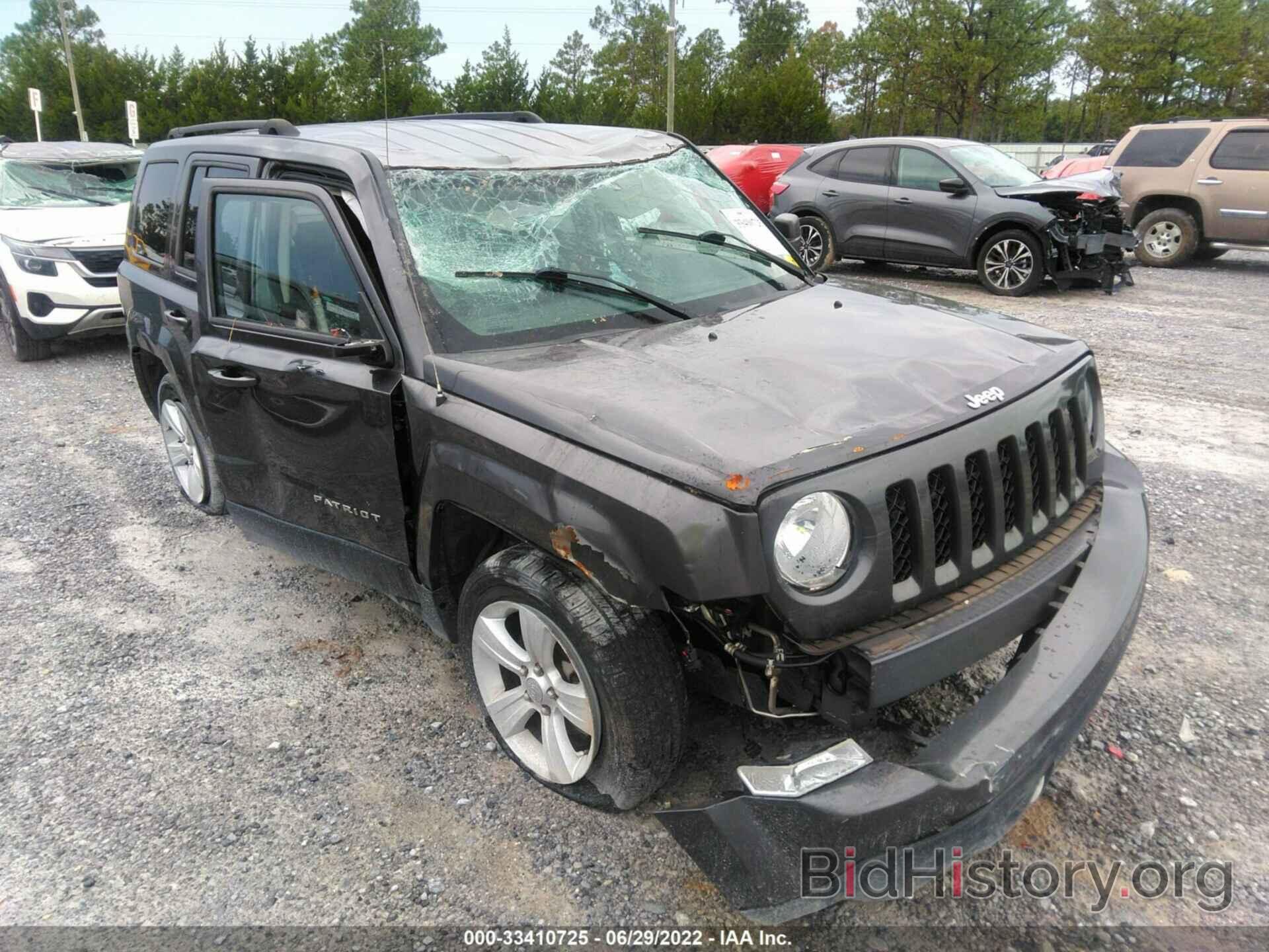 Photo 1C4NJPBBXFD348996 - JEEP PATRIOT 2015