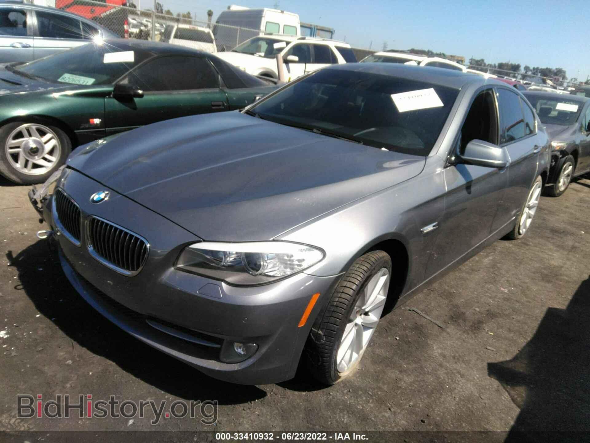 2011 BMW 5 SERIES - VIN: WBAFR7C50BC805754 - Фото 2