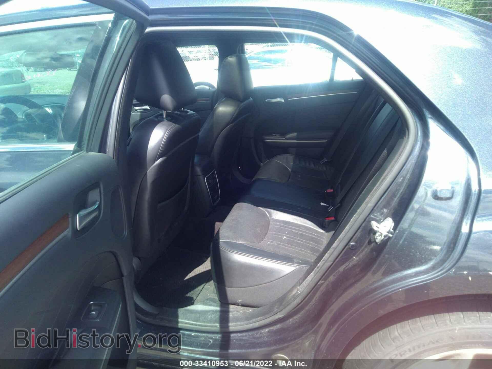 2017 CHRYSLER 300 - VIN: 2C3CCASG1HH500359 - Фото 8