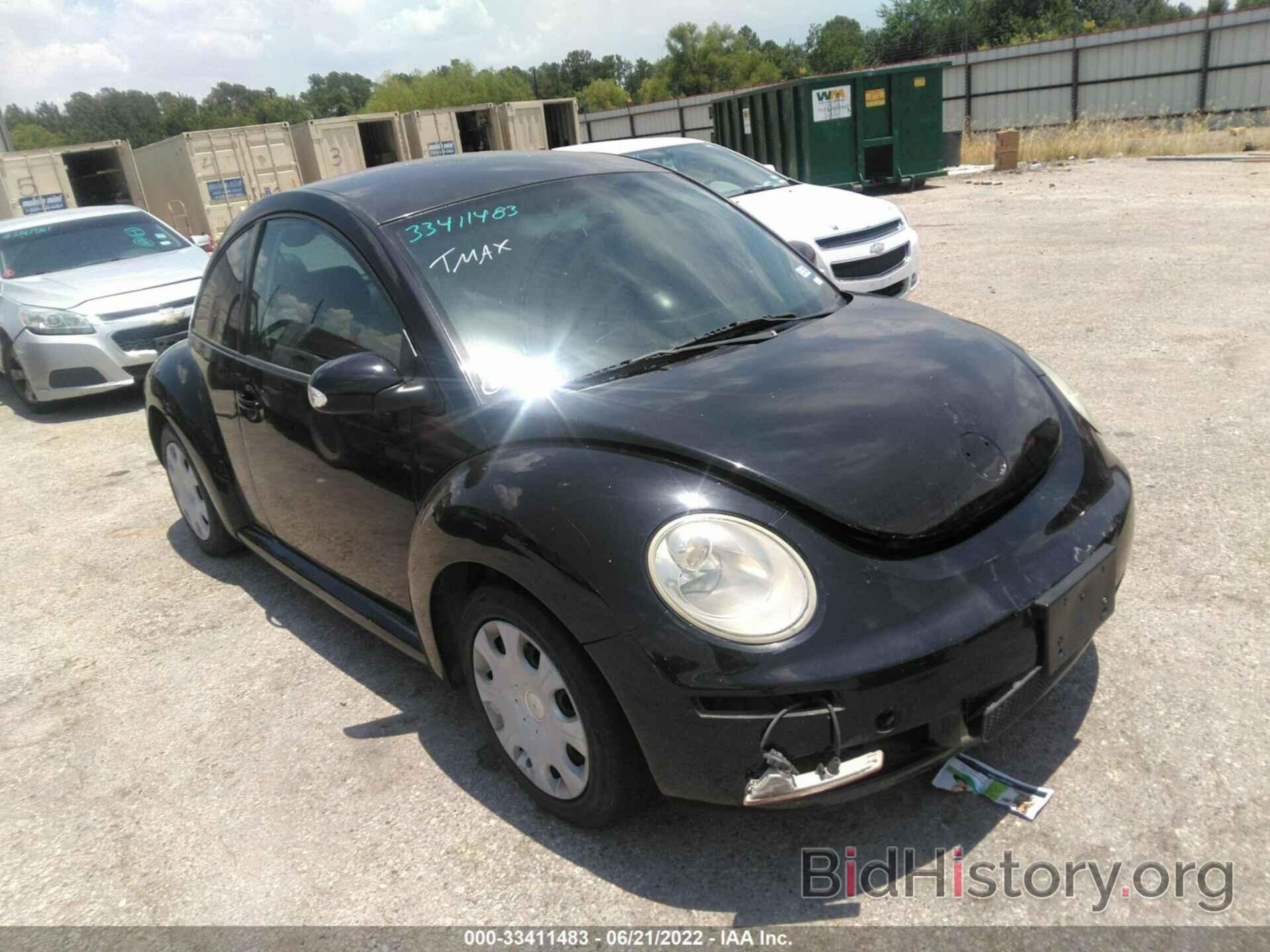 Photo 3VWPW3AG2AM014827 - VOLKSWAGEN NEW BEETLE COUPE 2010