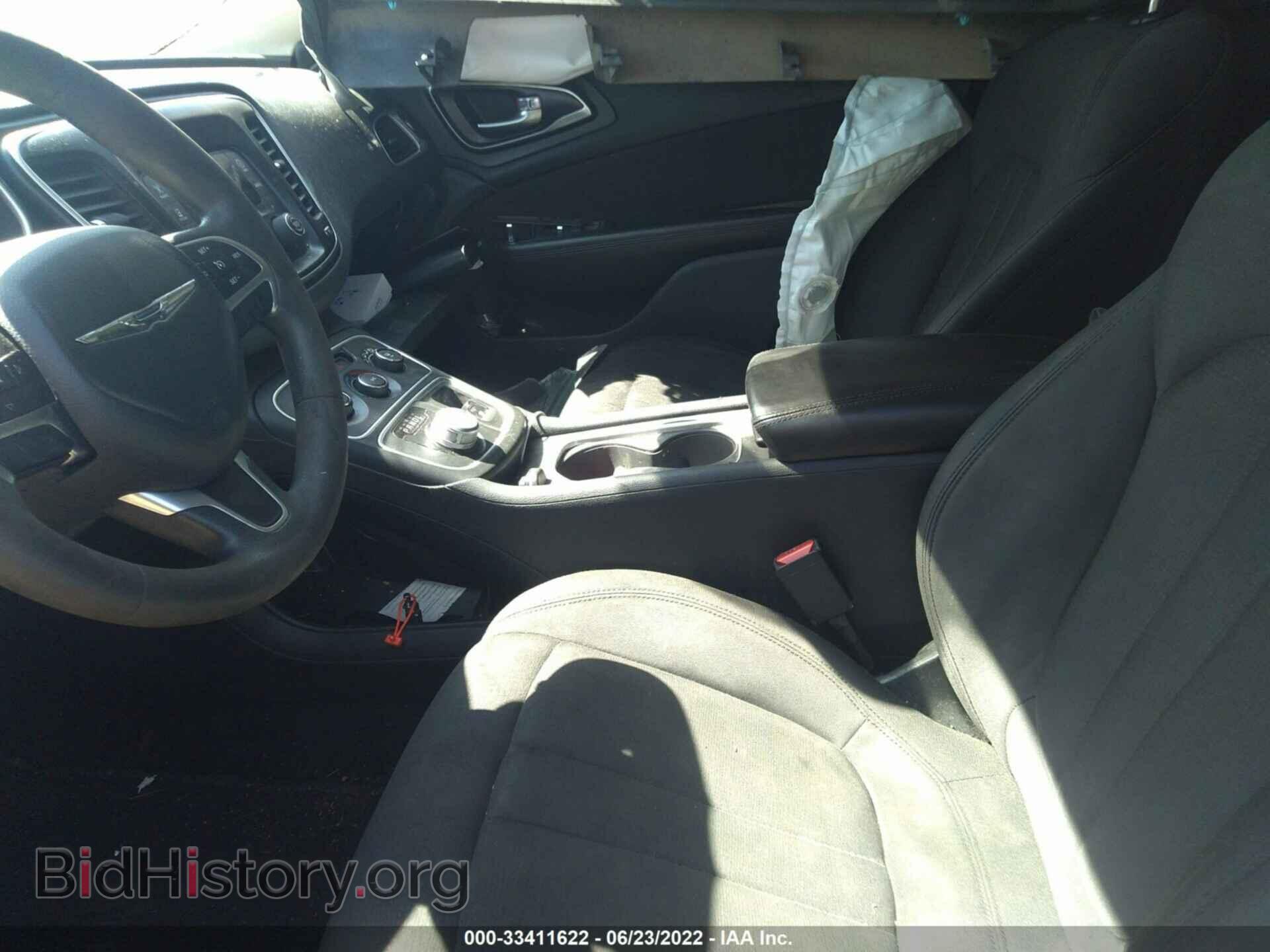 2016 CHRYSLER 200 - VIN: 1C3CCCFB1GN185742 - Фото 5