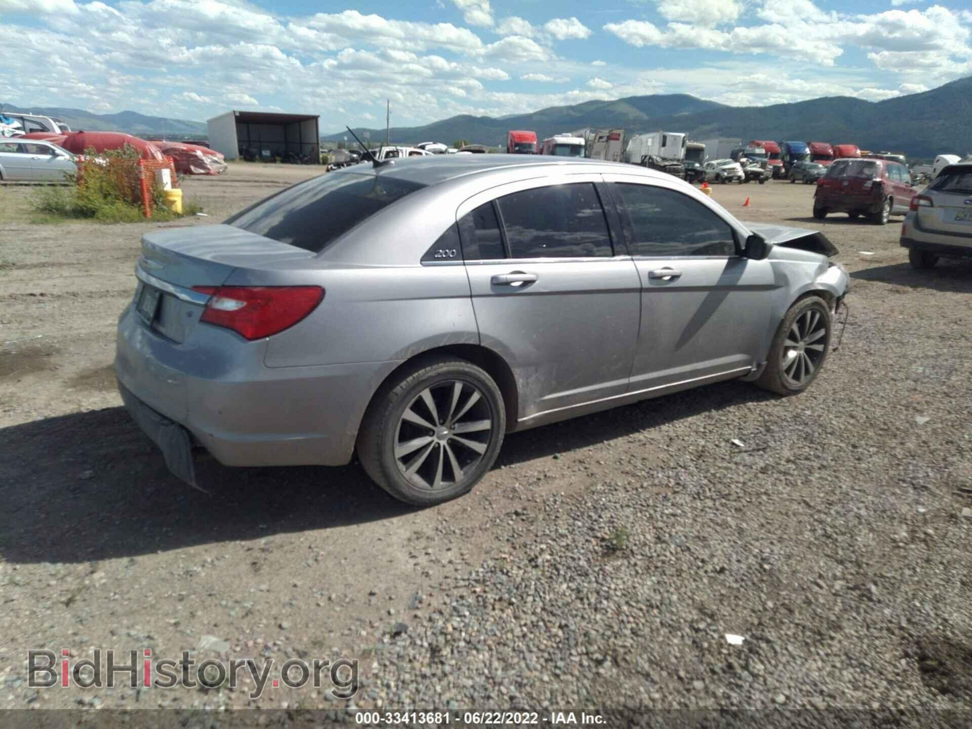 2013 CHRYSLER 200 - VIN: 1C3CCBBB3DN692444 - Photo 4