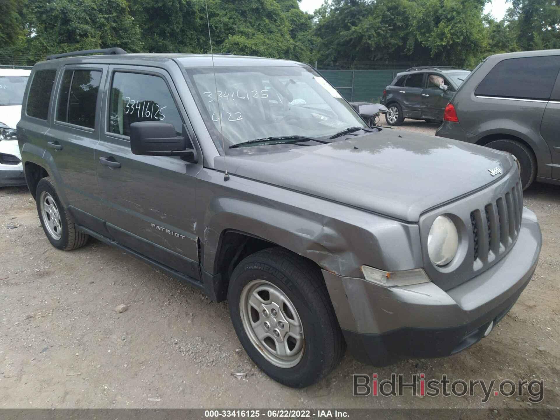 Фотография 1J4NT1GA7BD267031 - JEEP PATRIOT 2011