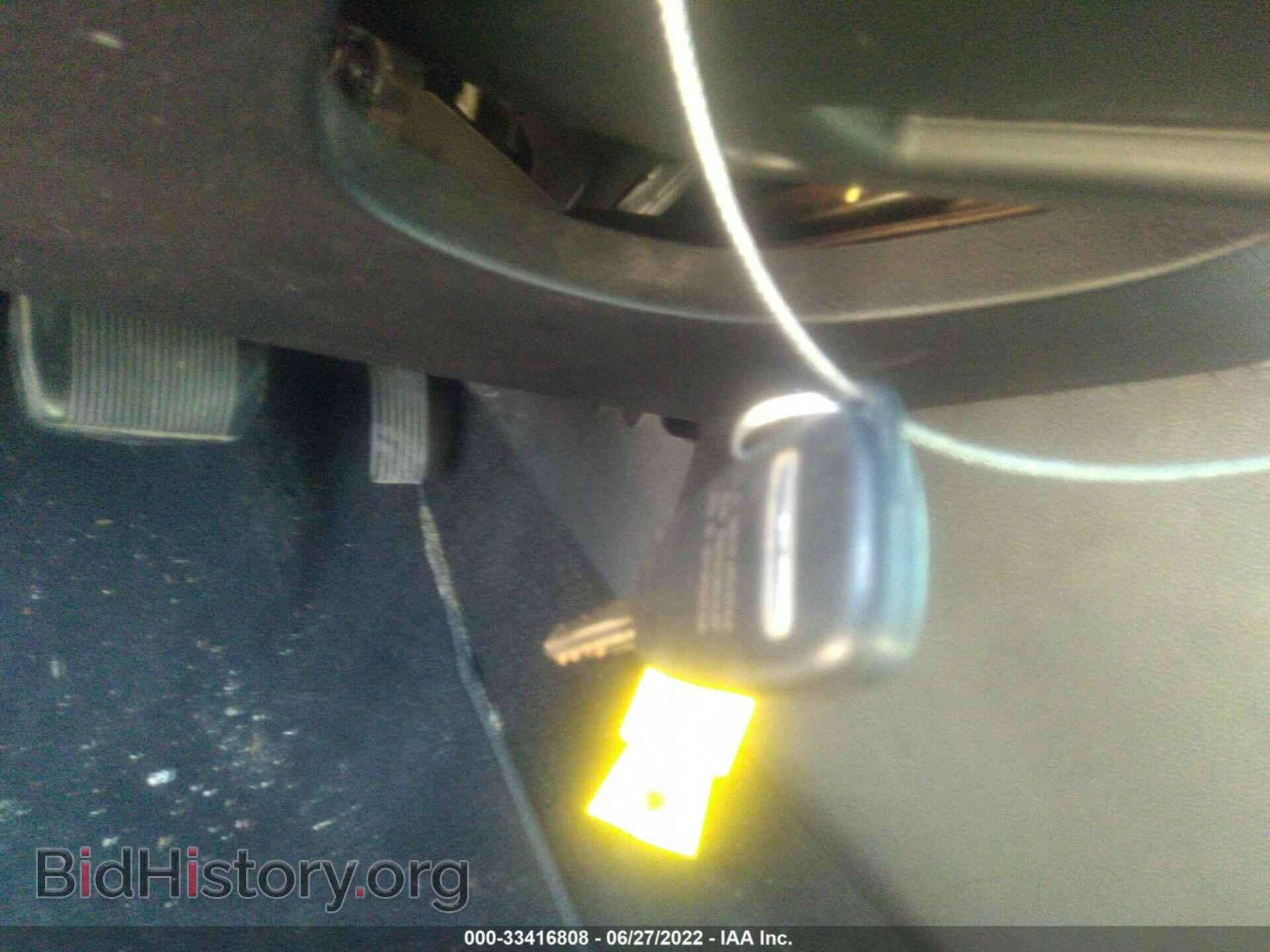 2011 CHRYSLER 200 - VIN: 1C3BC1FB1BN514660 - Фото 11