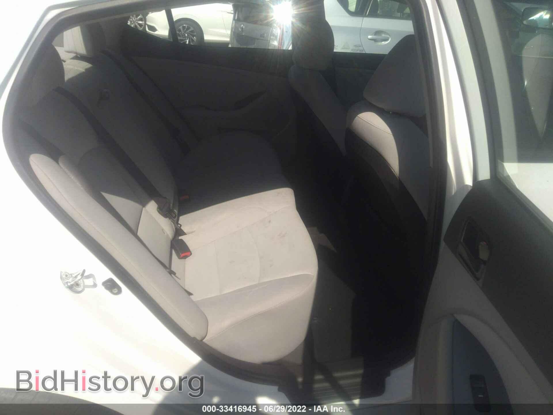 2015 KIA OPTIMA - VIN: KNAGM4A79F5583893 - Photo 8