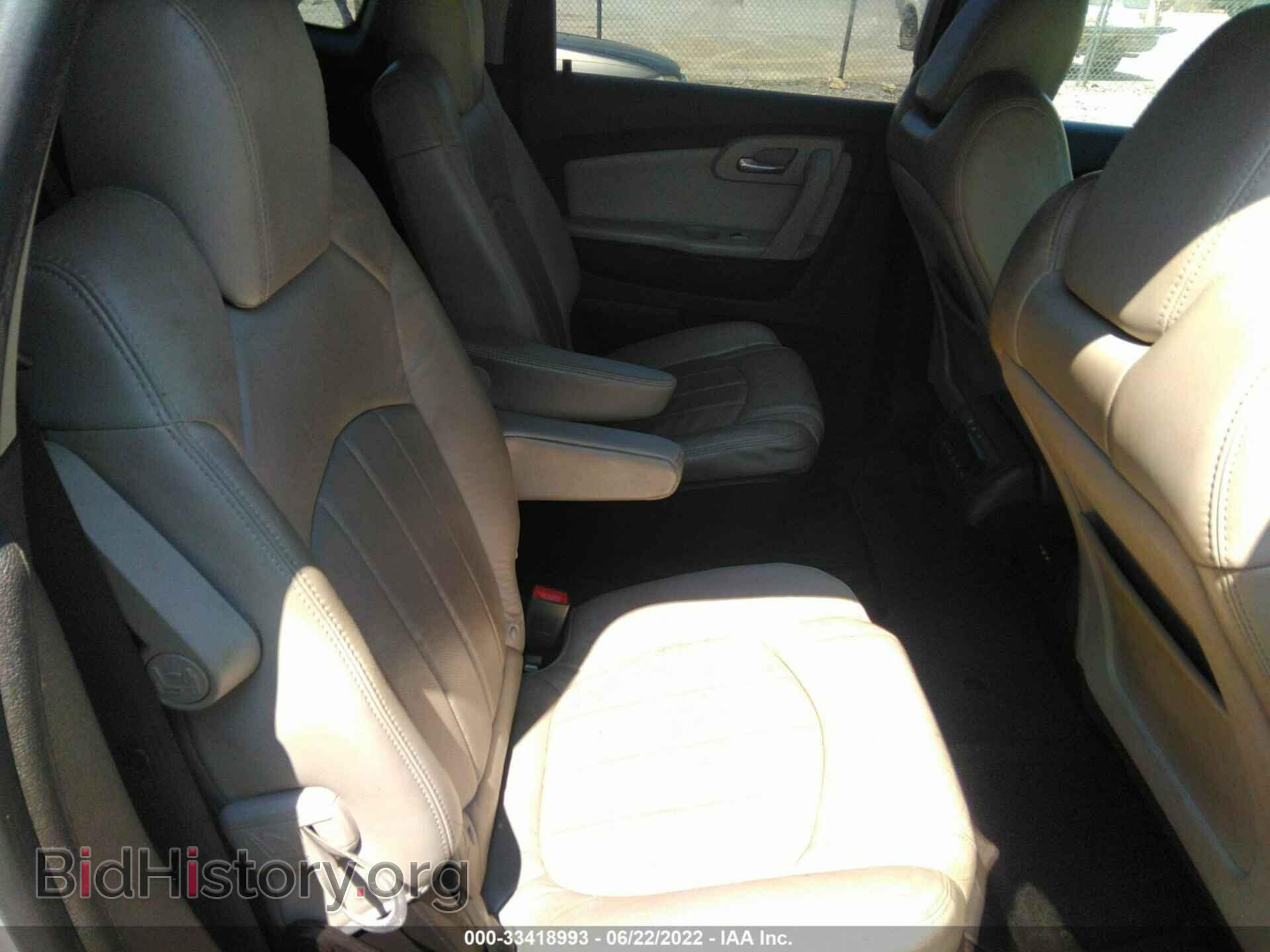 2010 CHEVROLET TRAVERSE - VIN: 1GNLRHED7AS156238 - Фото 8