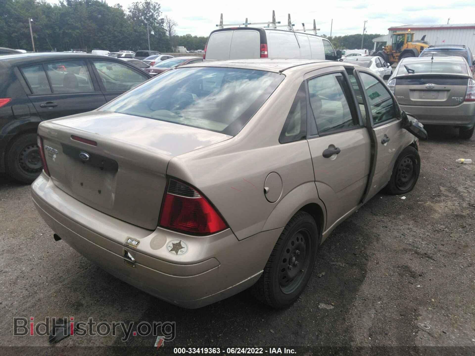 2007 FORD FOCUS - VIN: 1FAFP34N27W234652 - Фото 4