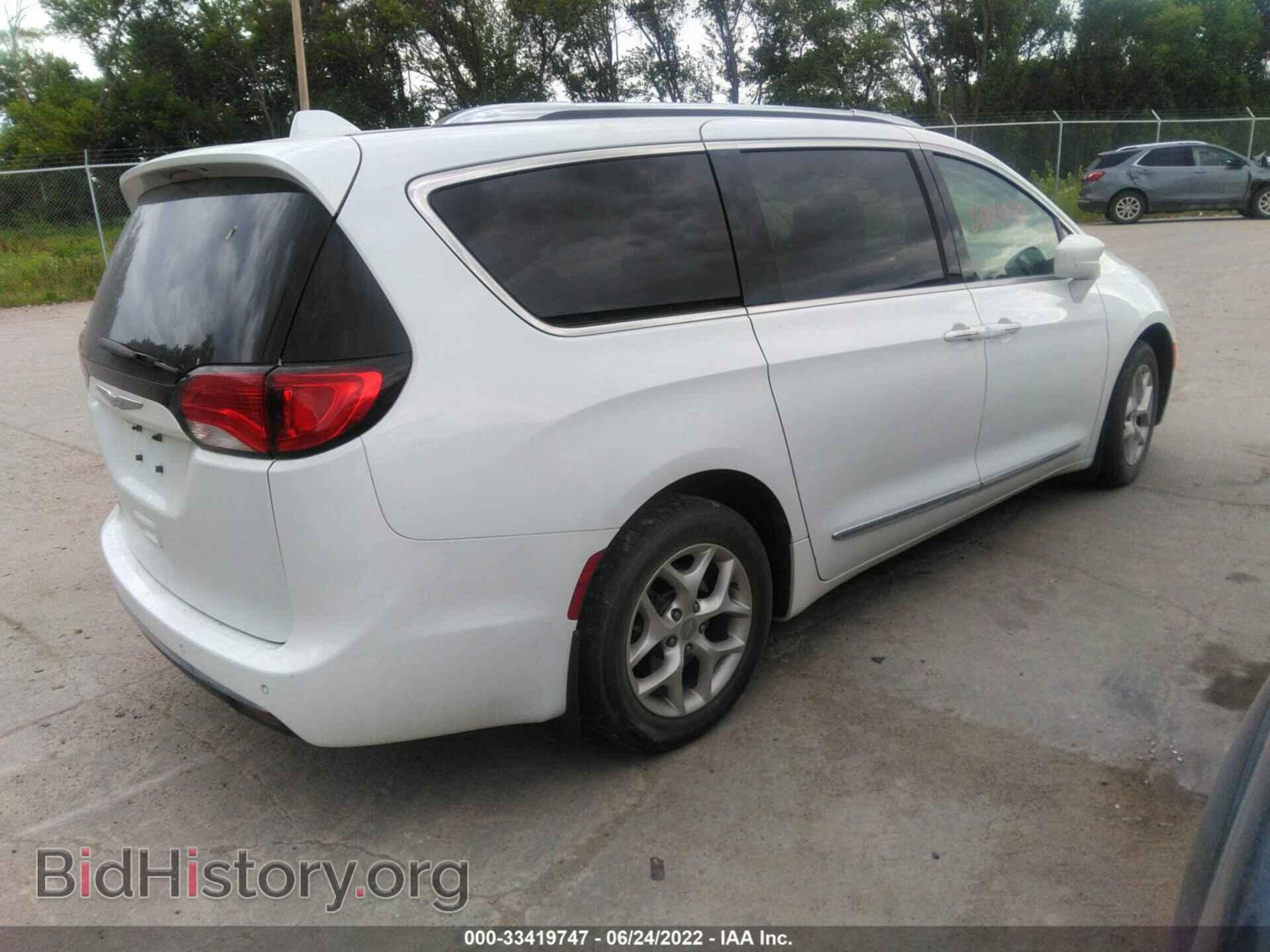 2017 CHRYSLER PACIFICA - VIN: 2C4RC1EGXHR543822 - Photo 4