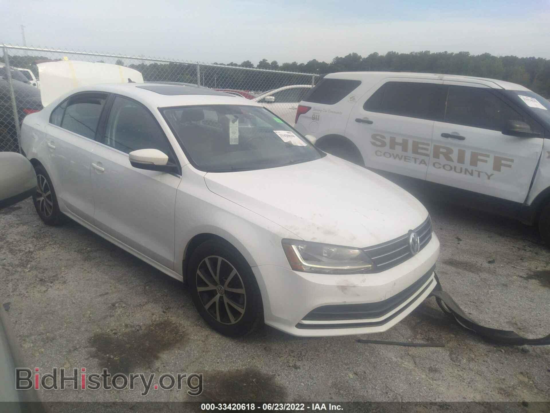 Фотография 3VWDB7AJ9HM241279 - VOLKSWAGEN JETTA 2017