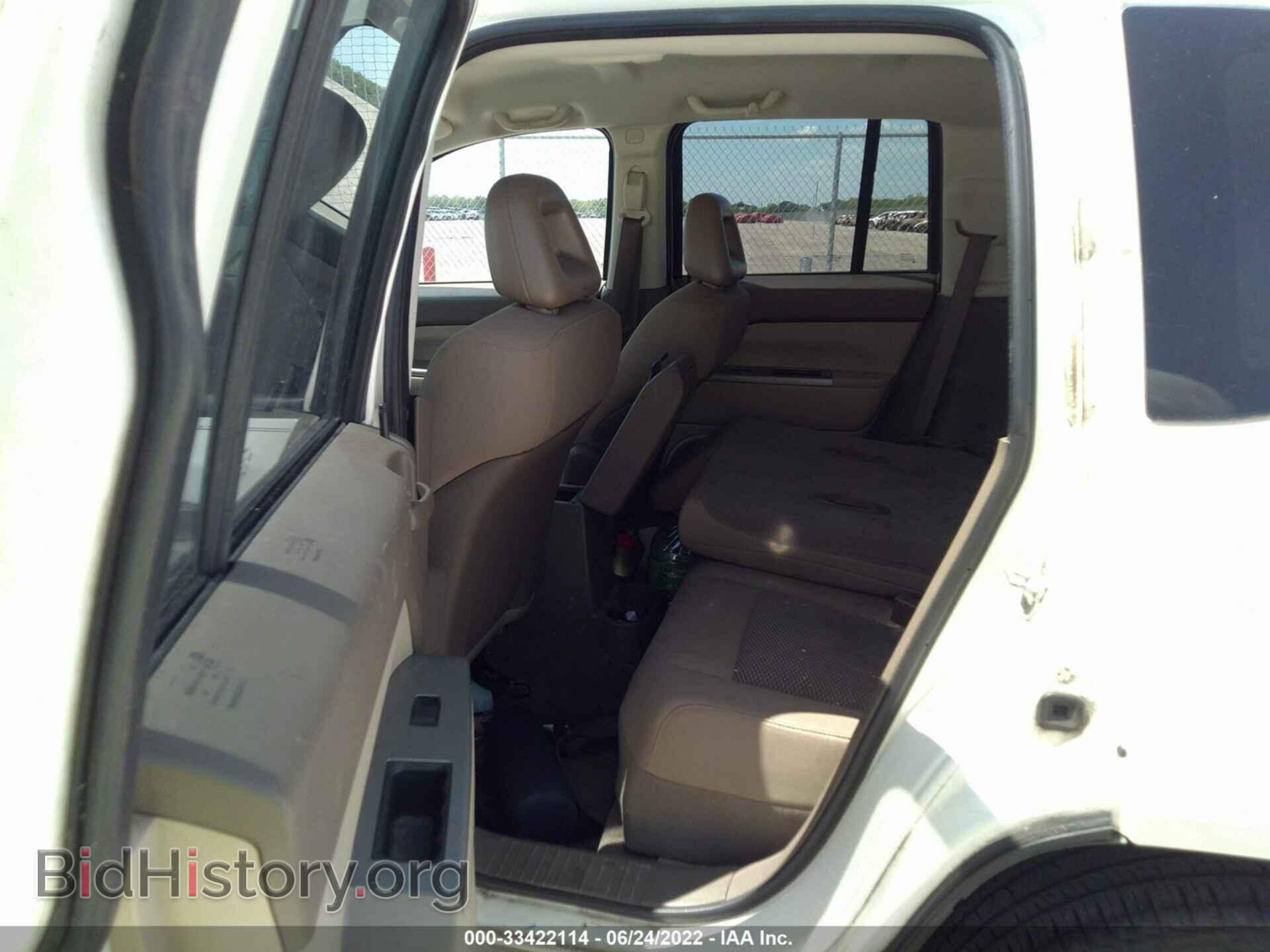 2007 JEEP COMPASS - VIN: 1J8FT47W17D181110 - Фото 8
