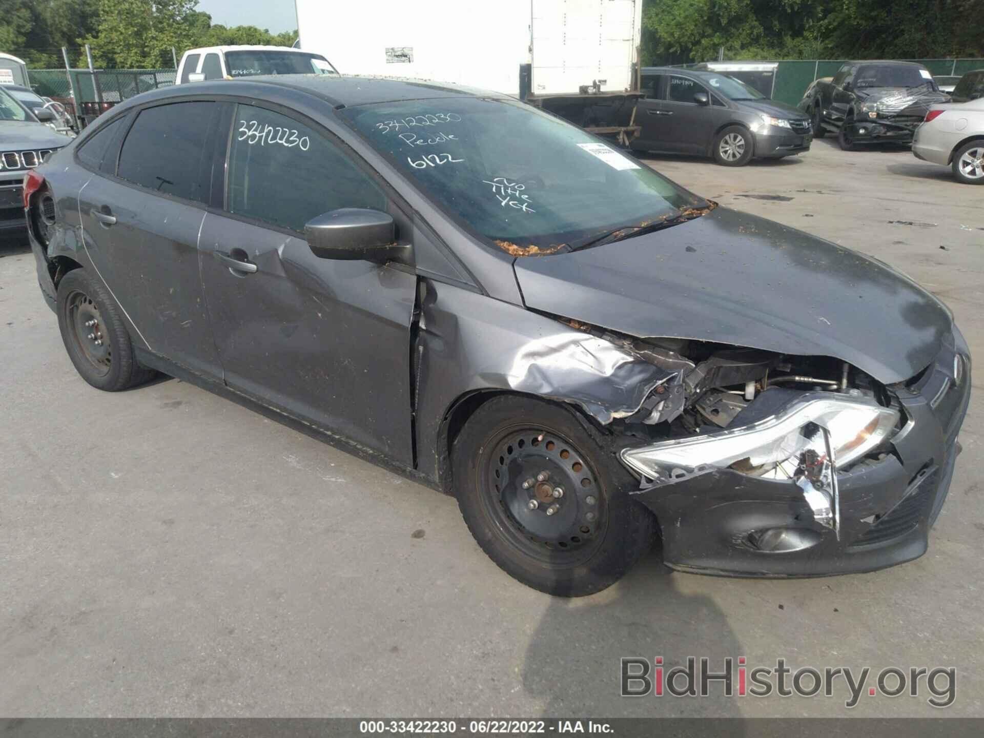 Photo 1FAHP3F2XCL462714 - FORD FOCUS 2012