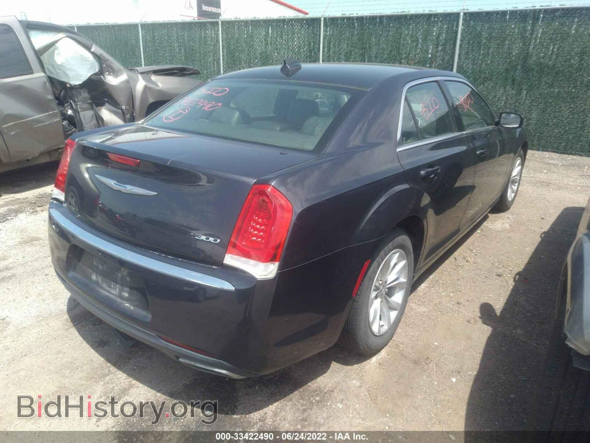 2015 CHRYSLER 300 - VIN: 2C3CCAAG4FH876200 - Фото 4