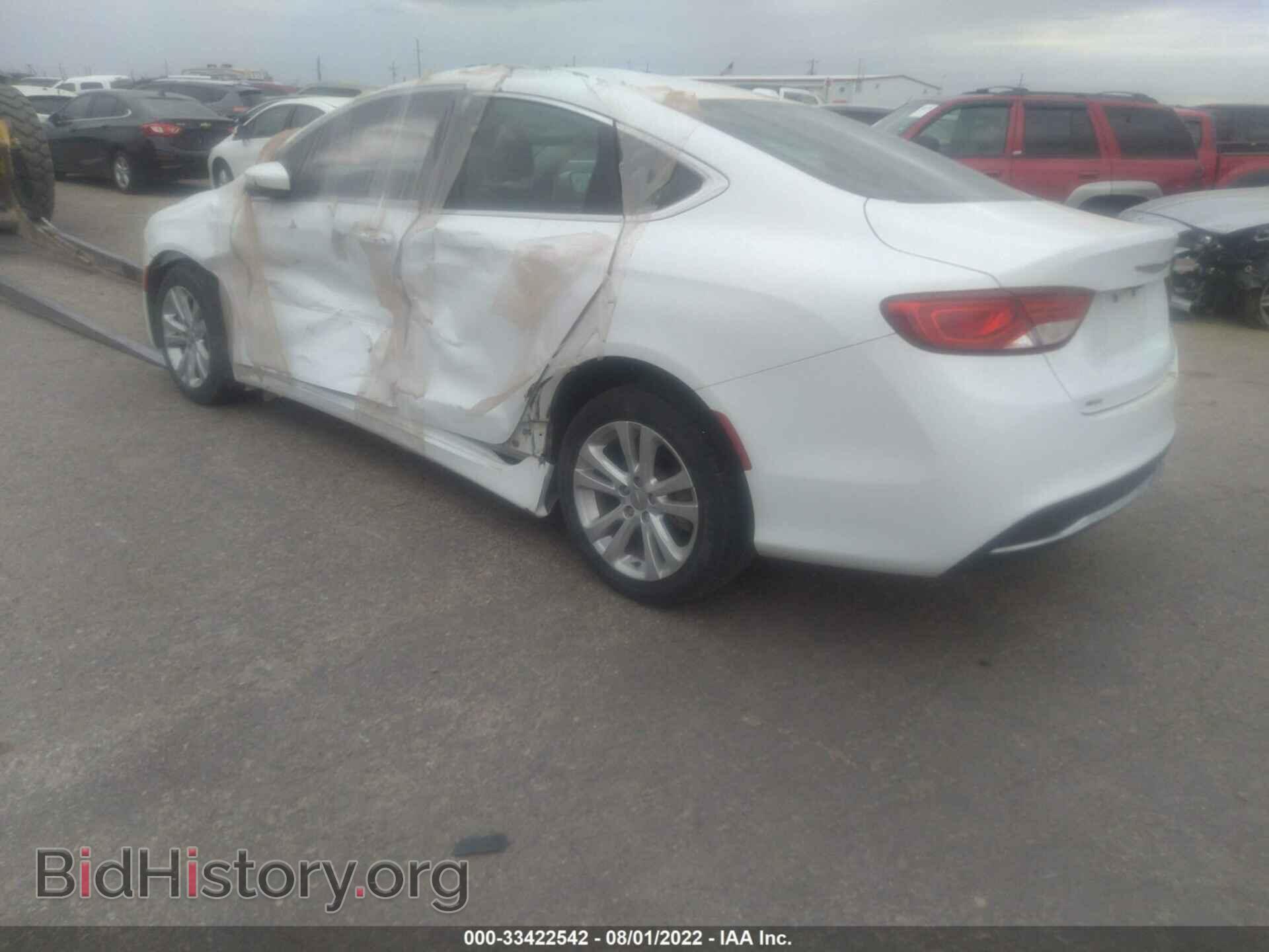2015 CHRYSLER 200 - VIN: 1C3CCCAB3FN733858 - Фото 3