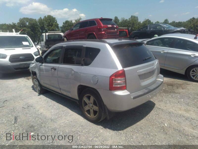 2007 Jeep COMPASS (VIN 1J8FF47W07D112089) — photo 3 of 11