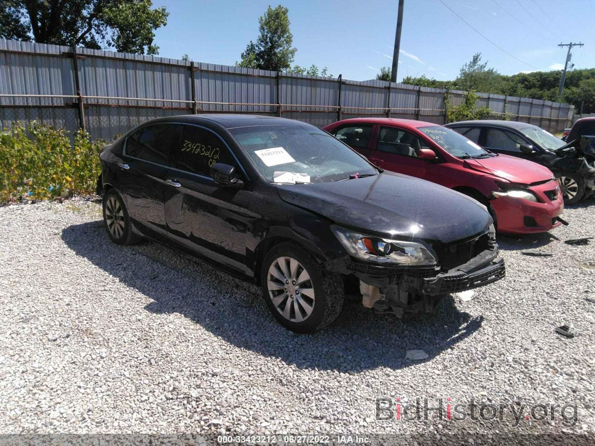 Photo 1HGCR3F84DA008315 - HONDA ACCORD SDN 2013