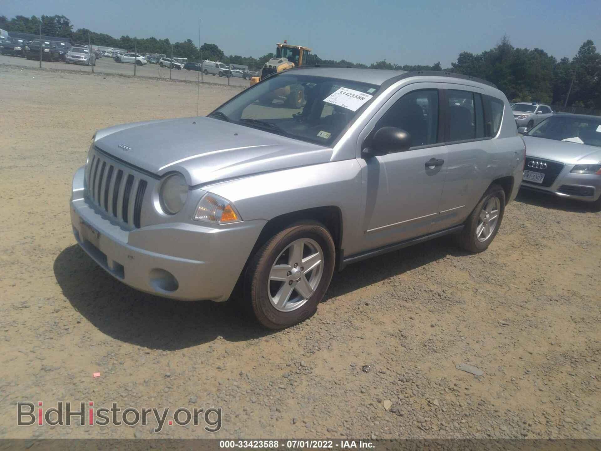 2009 JEEP COMPASS - VIN: 1J4FT47A69D102961 - Фото 2