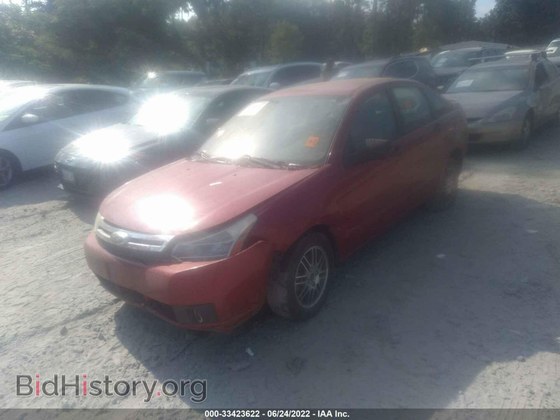 2011 FORD FOCUS - VIN: 1FAHP3FN5BW186949 - Photo 2