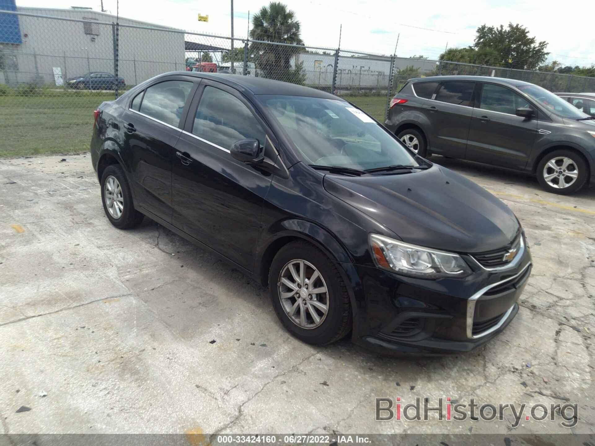 Photo 1G1JD5SH9H4100569 - CHEVROLET SONIC 2017