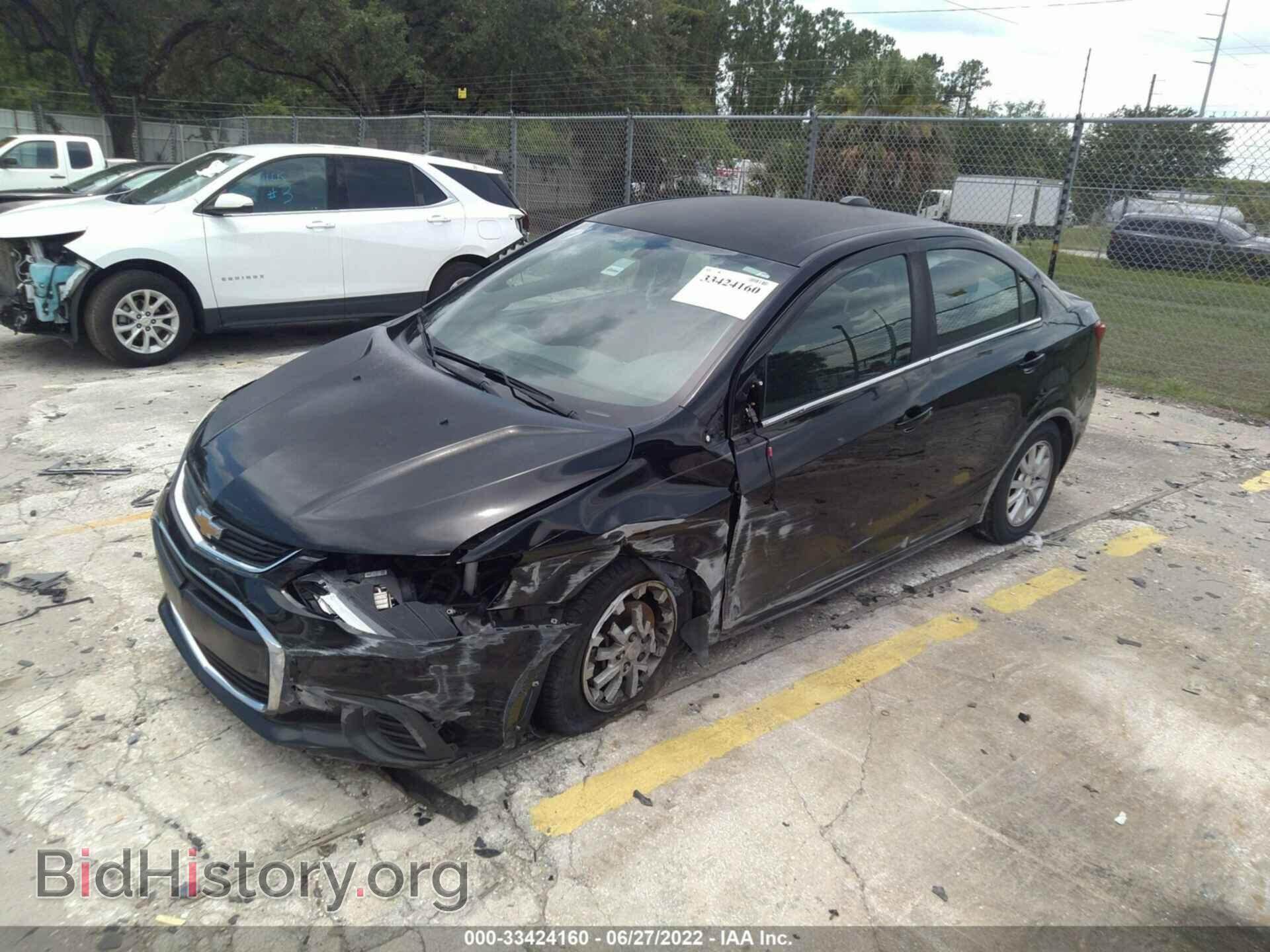 2017 CHEVROLET SONIC - VIN: 1G1JD5SH9H4100569 - Фото 2