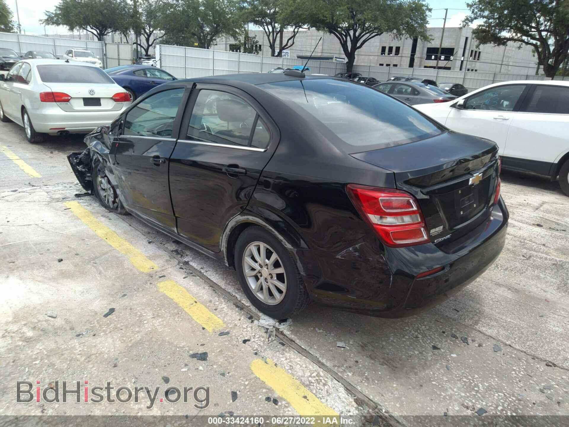 2017 CHEVROLET SONIC - VIN: 1G1JD5SH9H4100569 - Фото 3